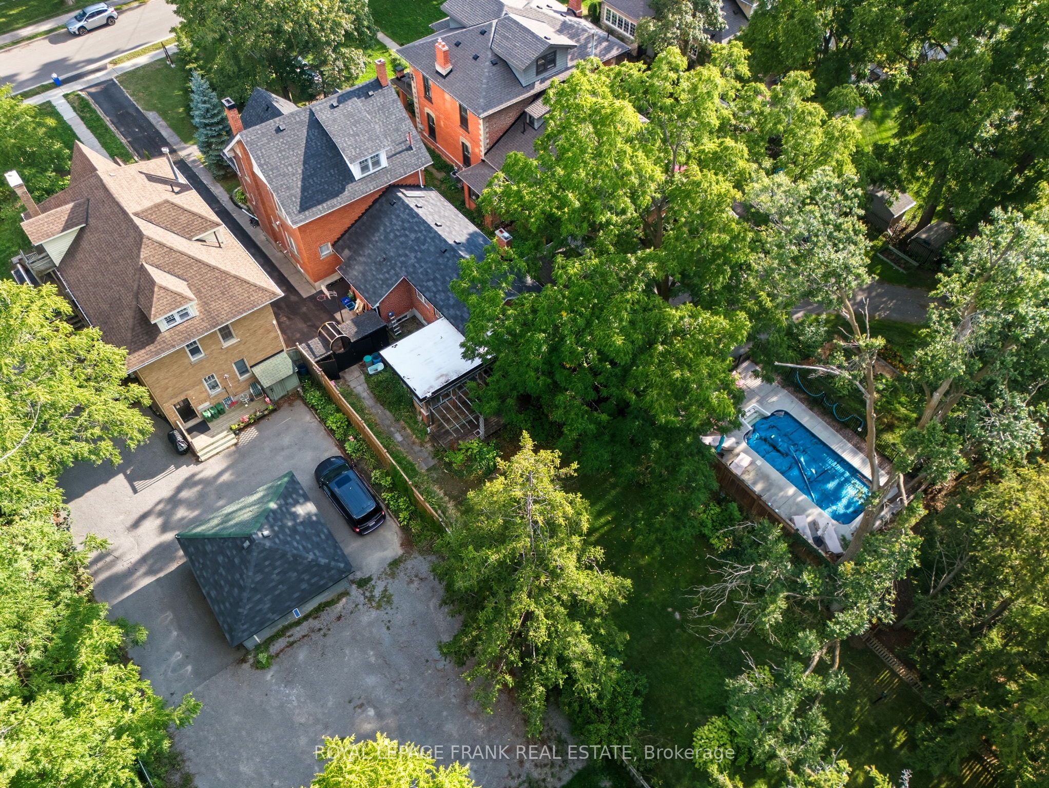 76 Bond Street W Property Photo 45