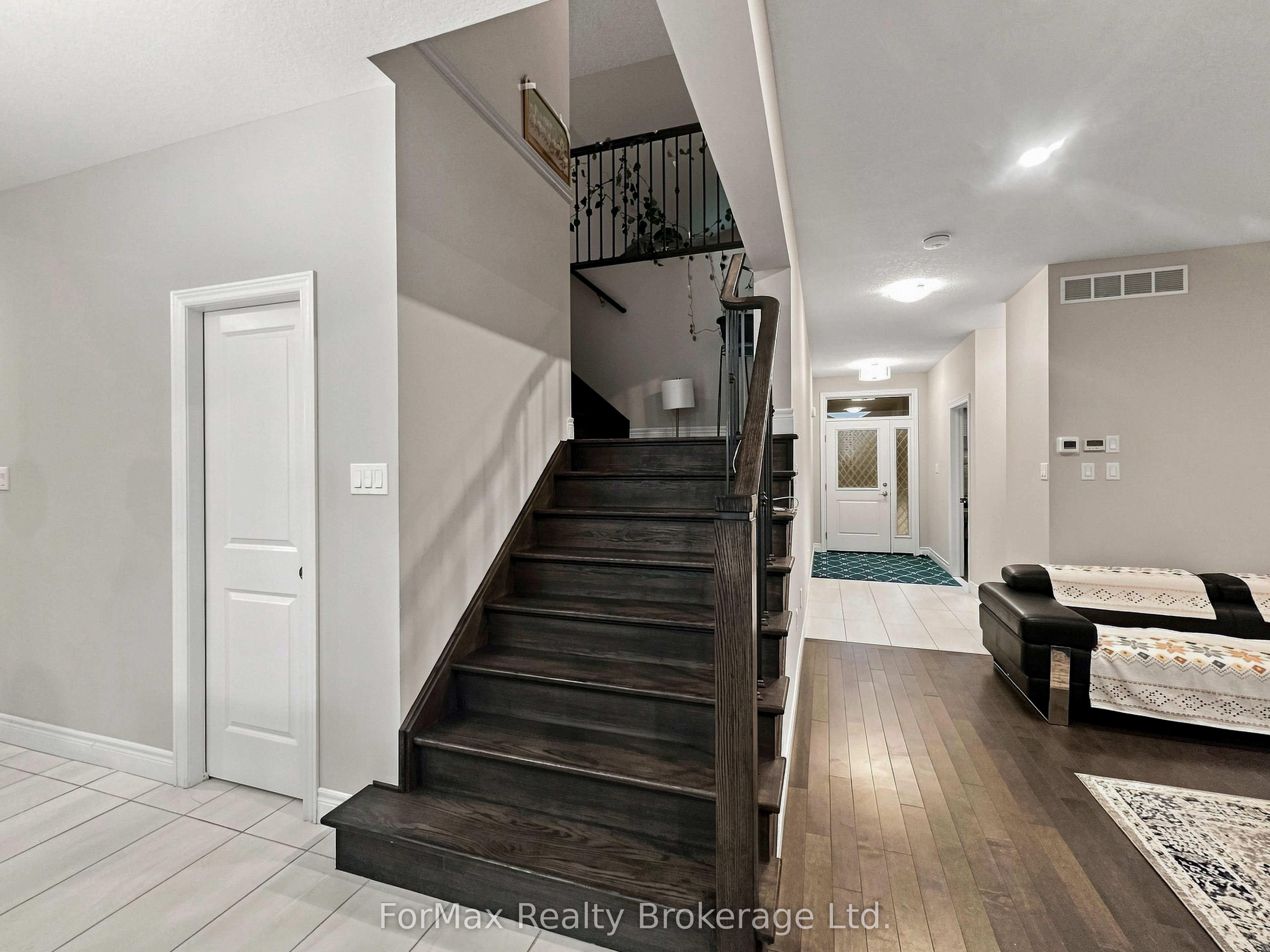 55 Loxleigh Lane Property Photo 19