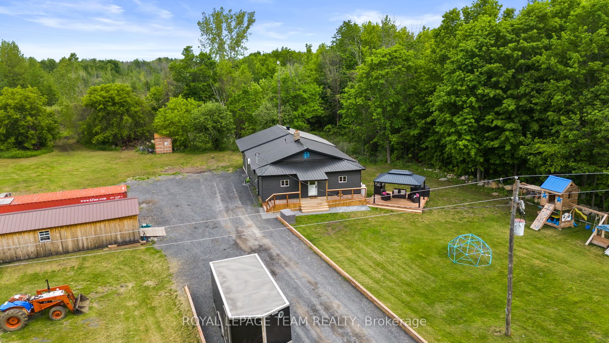 16509 Cedarvale Road Property Photo 3