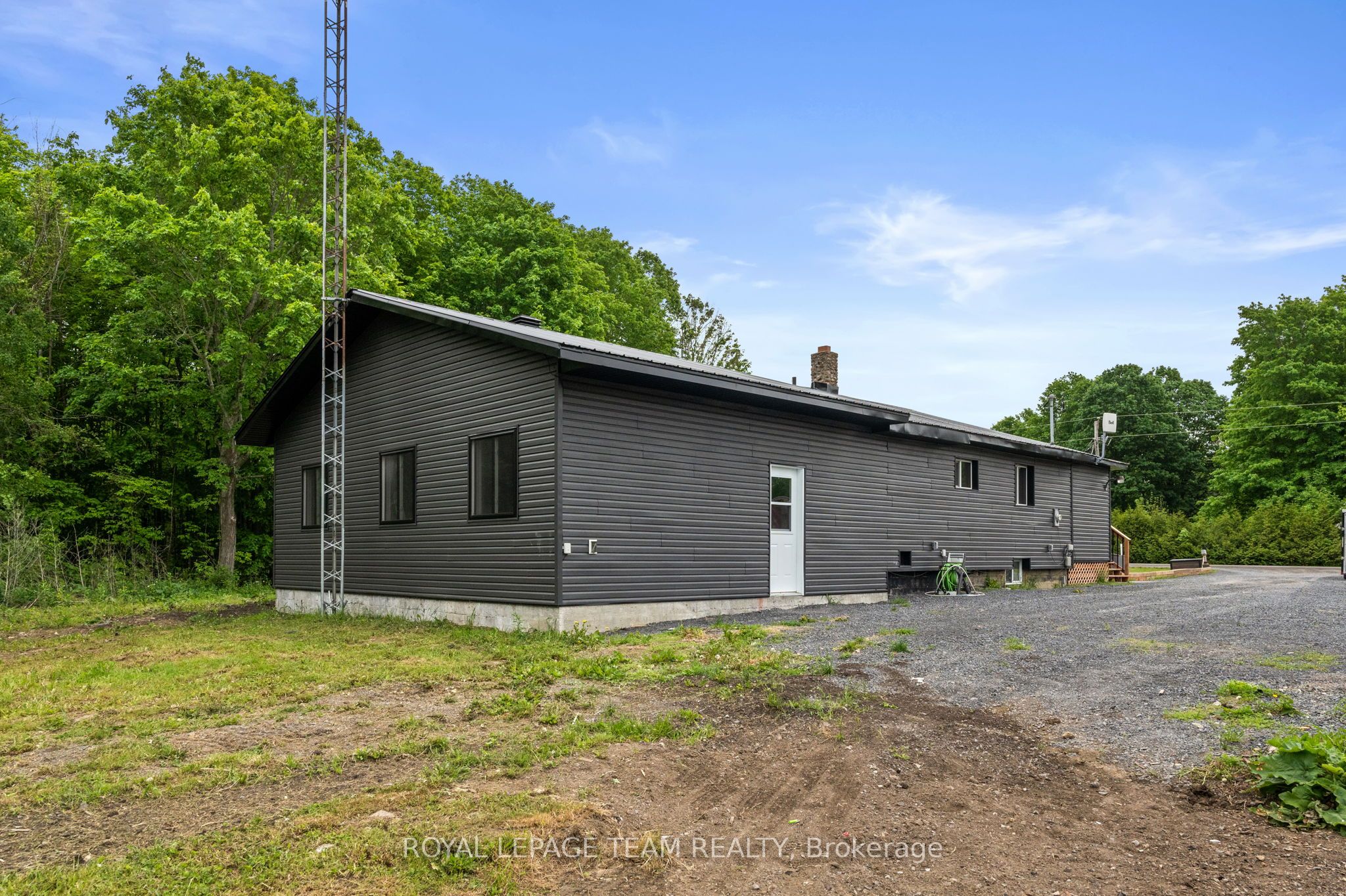 16509 Cedarvale Road Property Photo 43