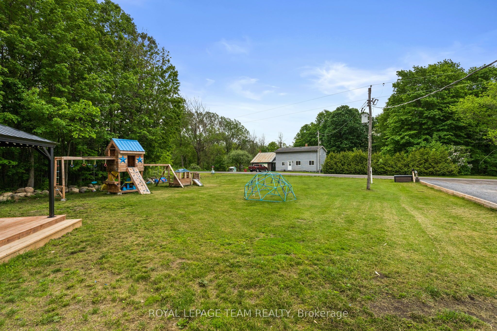 16509 Cedarvale Road Property Photo 44