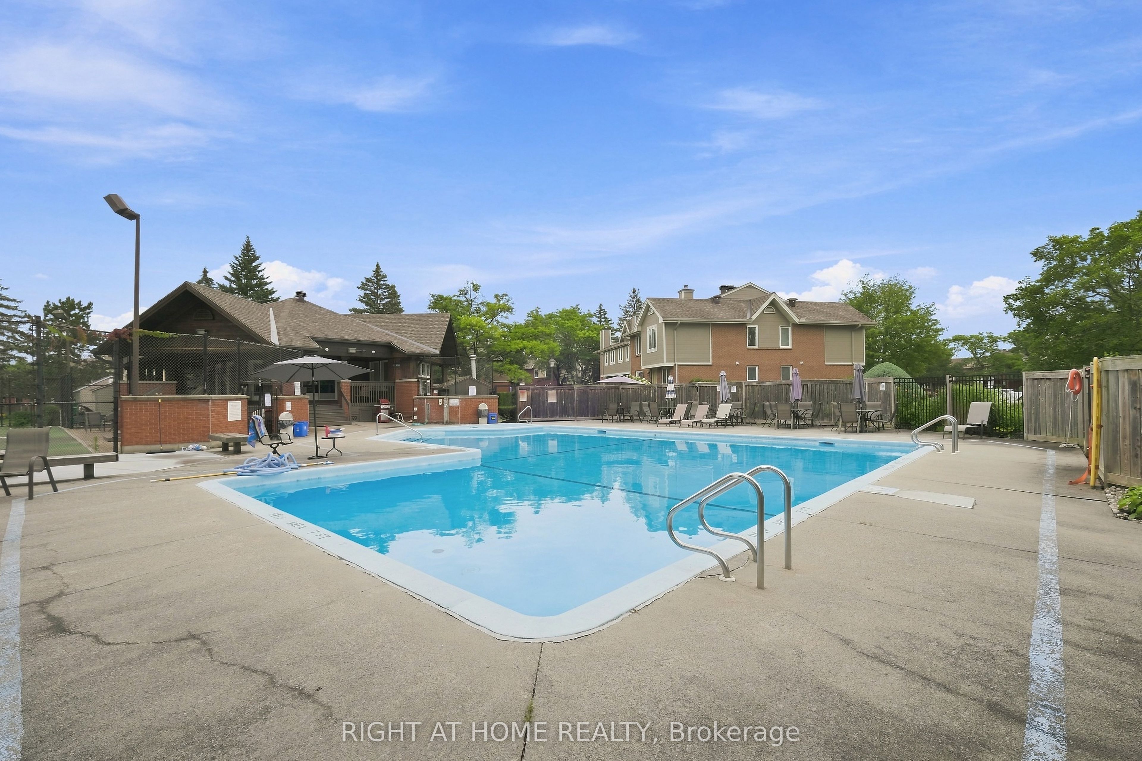 1750 Marsala Crescent 112 Property Photo 17