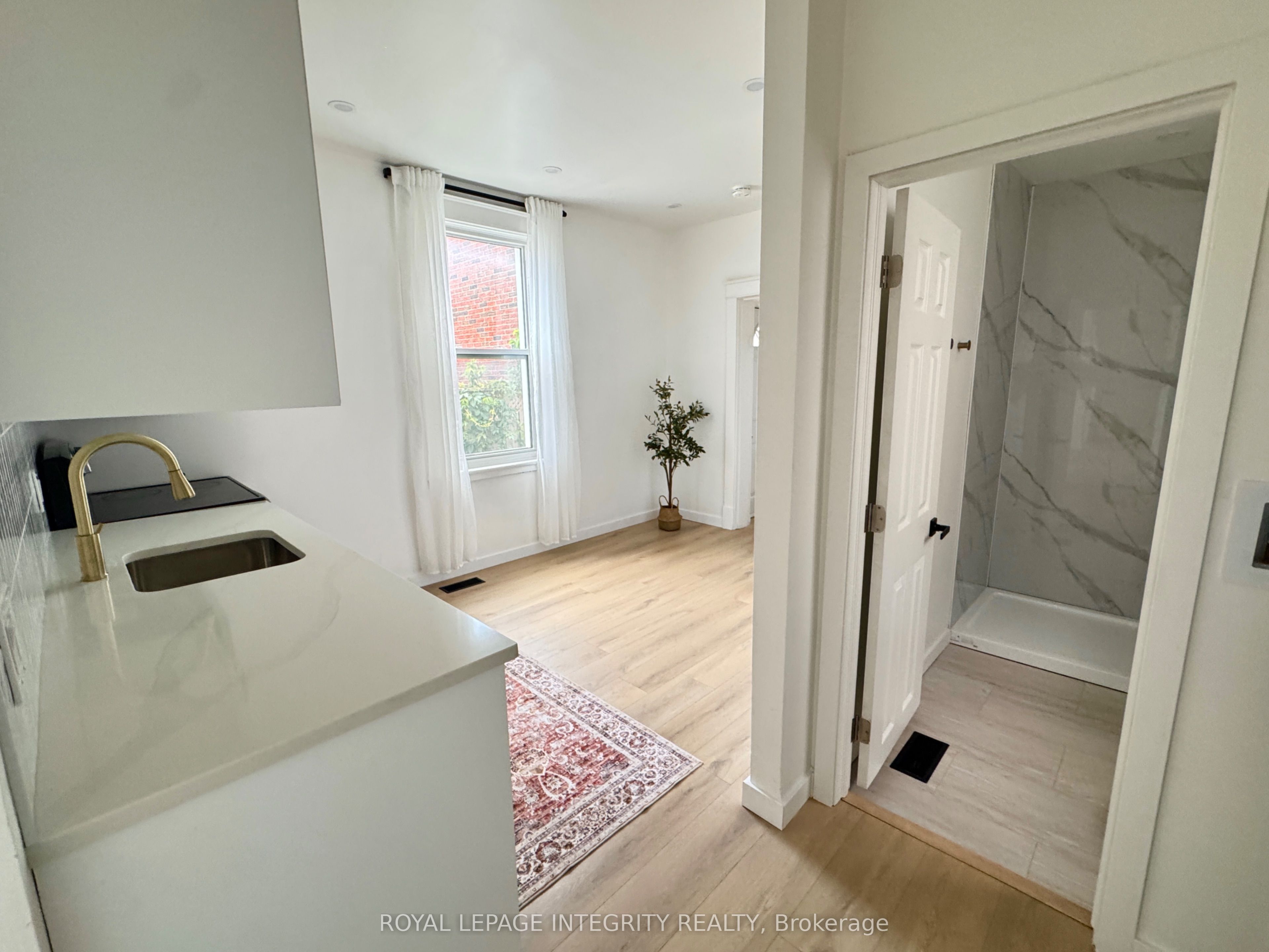 920 Gladstone Avenue 1 Property Photo 2