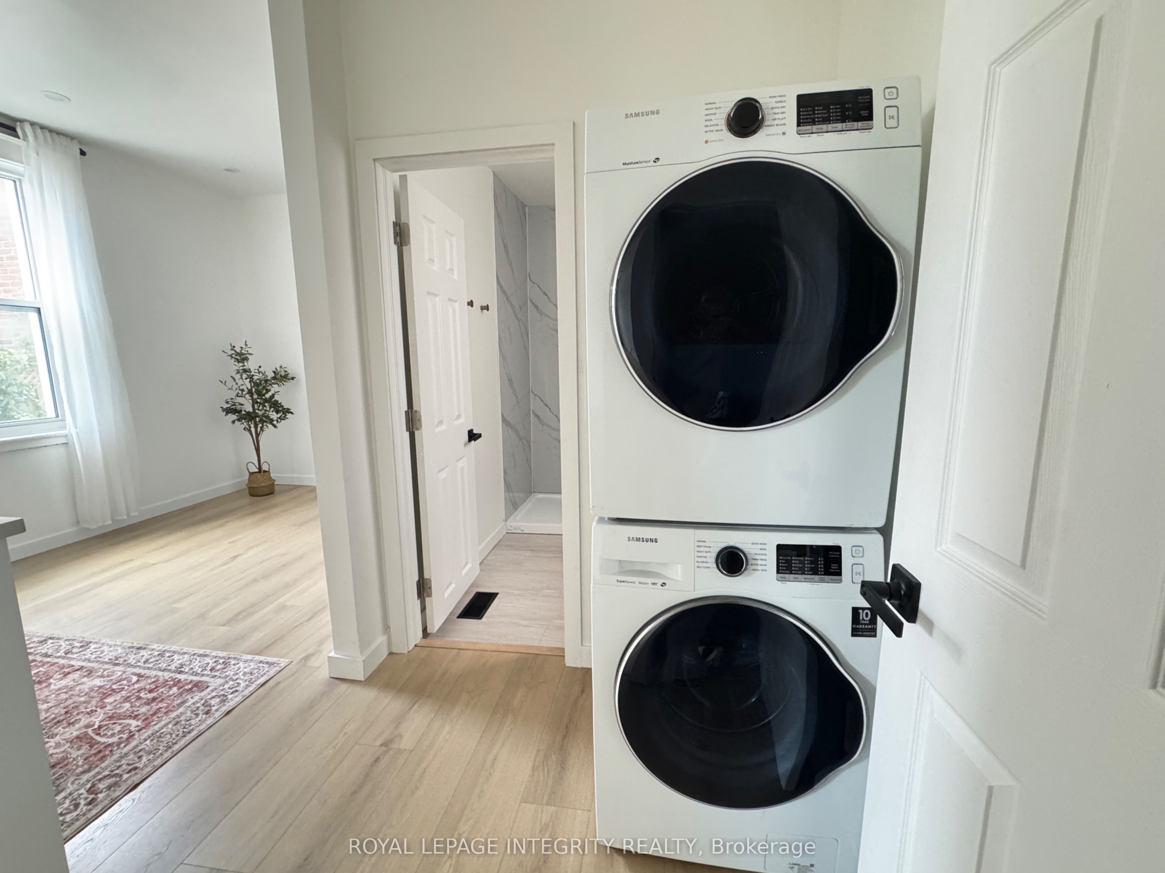 920 Gladstone Avenue 1 Property Photo 13