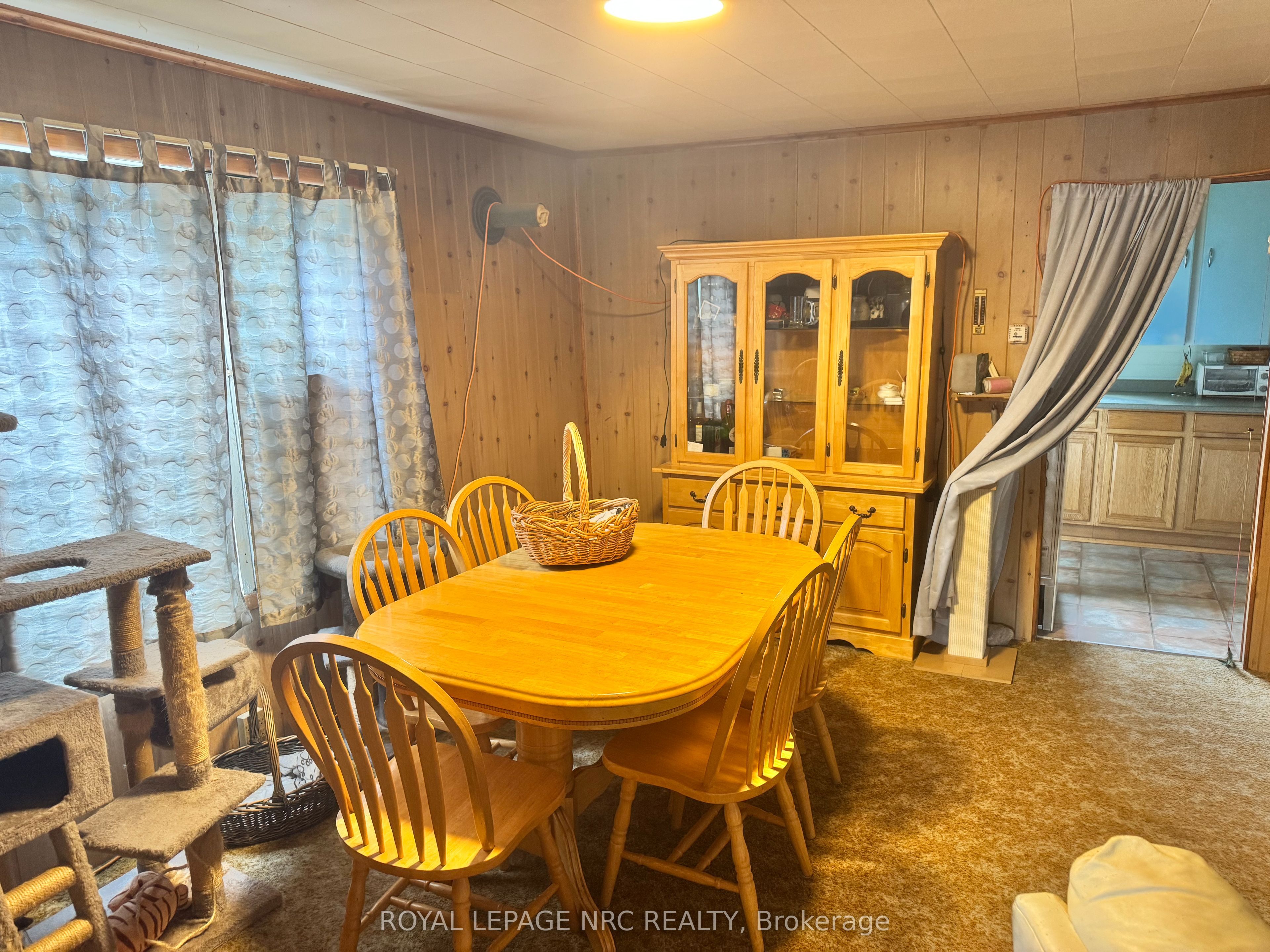 3752 Crystal Beach Drive Property Photo 4