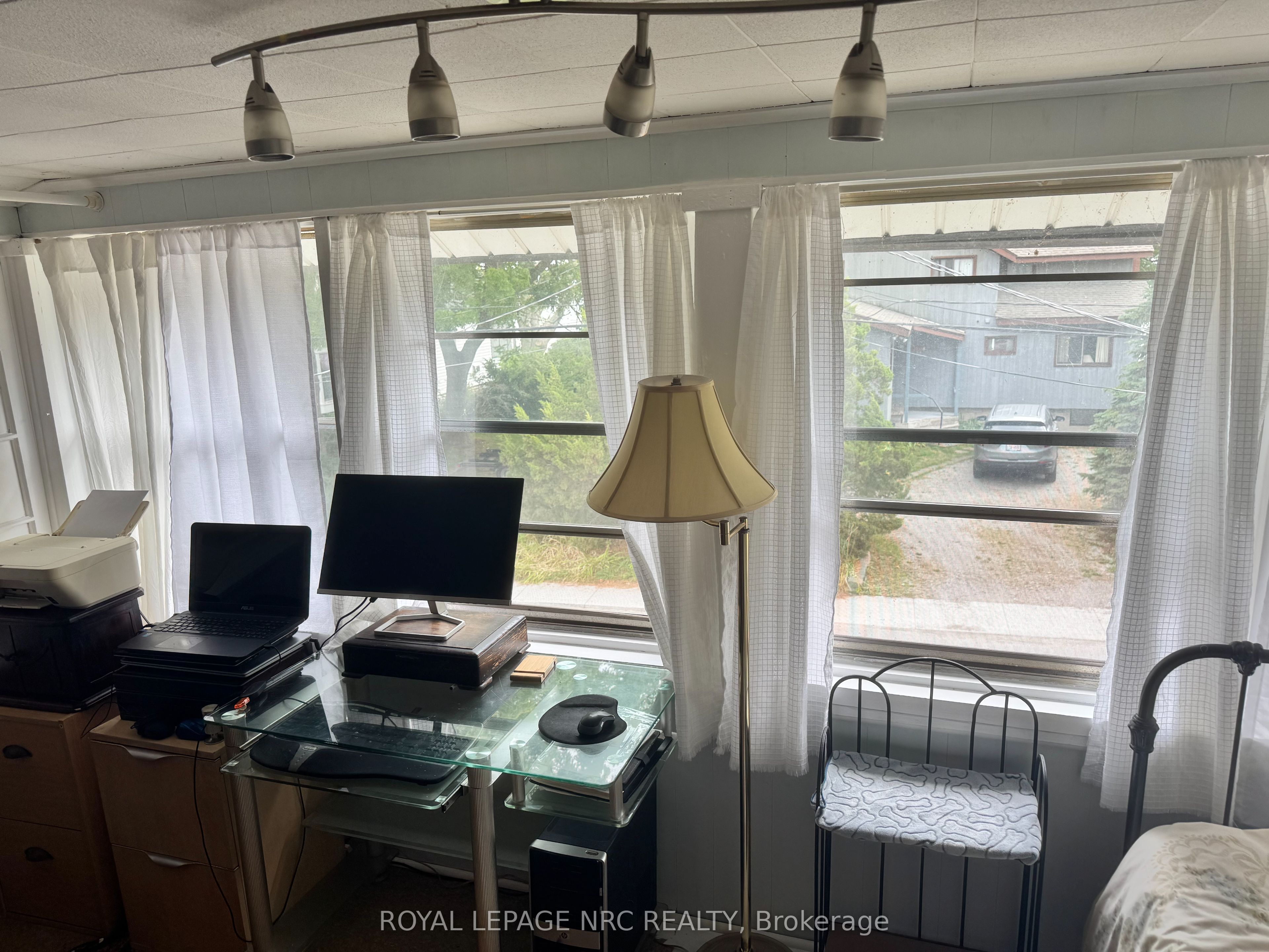 3752 Crystal Beach Drive Property Photo 10