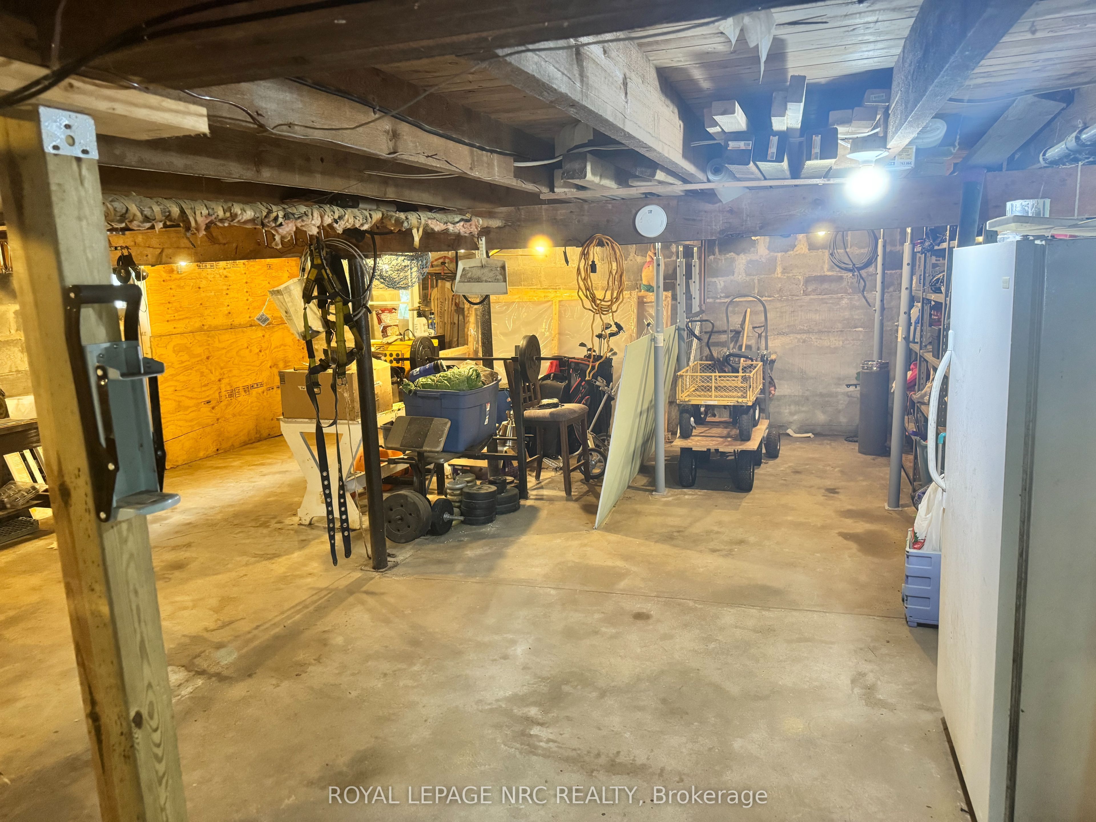 3752 Crystal Beach Drive Property Photo 11