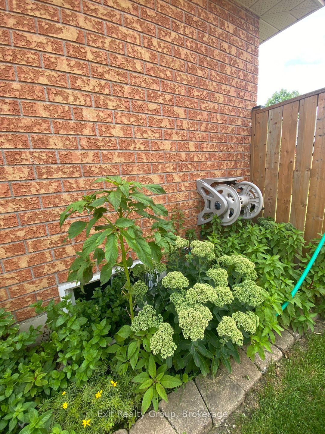 60 Oak Ridge Boulevard Property Photo 5