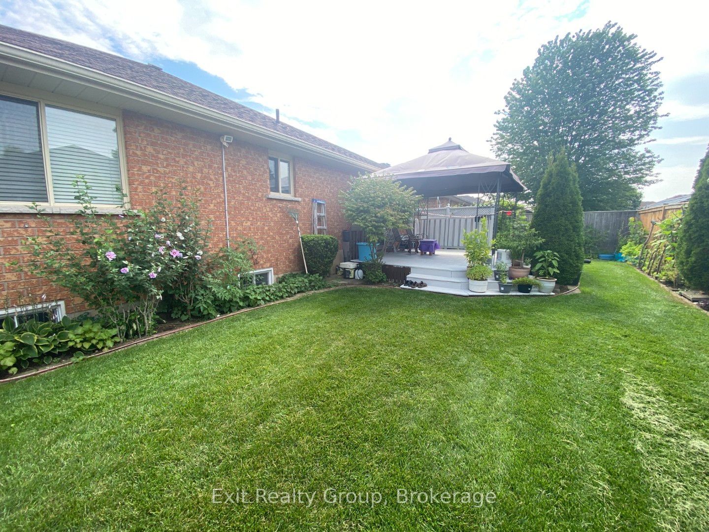 60 Oak Ridge Boulevard Property Photo 9
