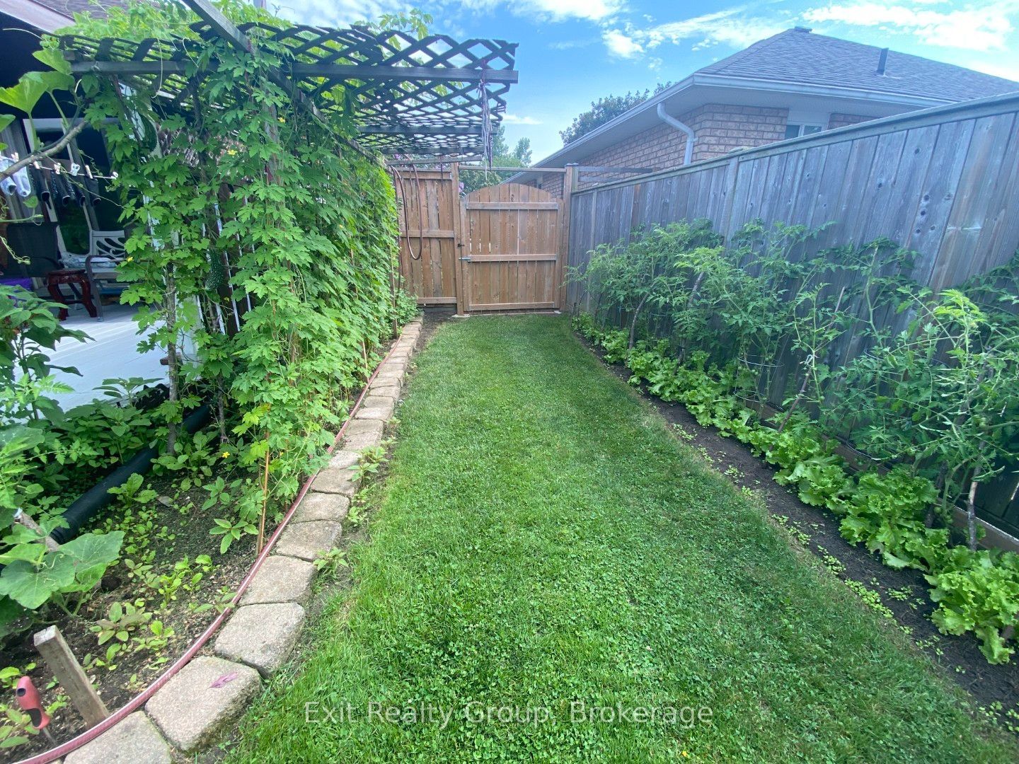 60 Oak Ridge Boulevard Property Photo 13