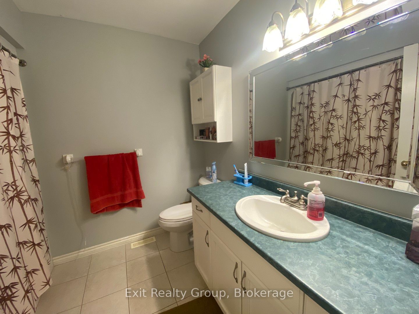60 Oak Ridge Boulevard Property Photo 27