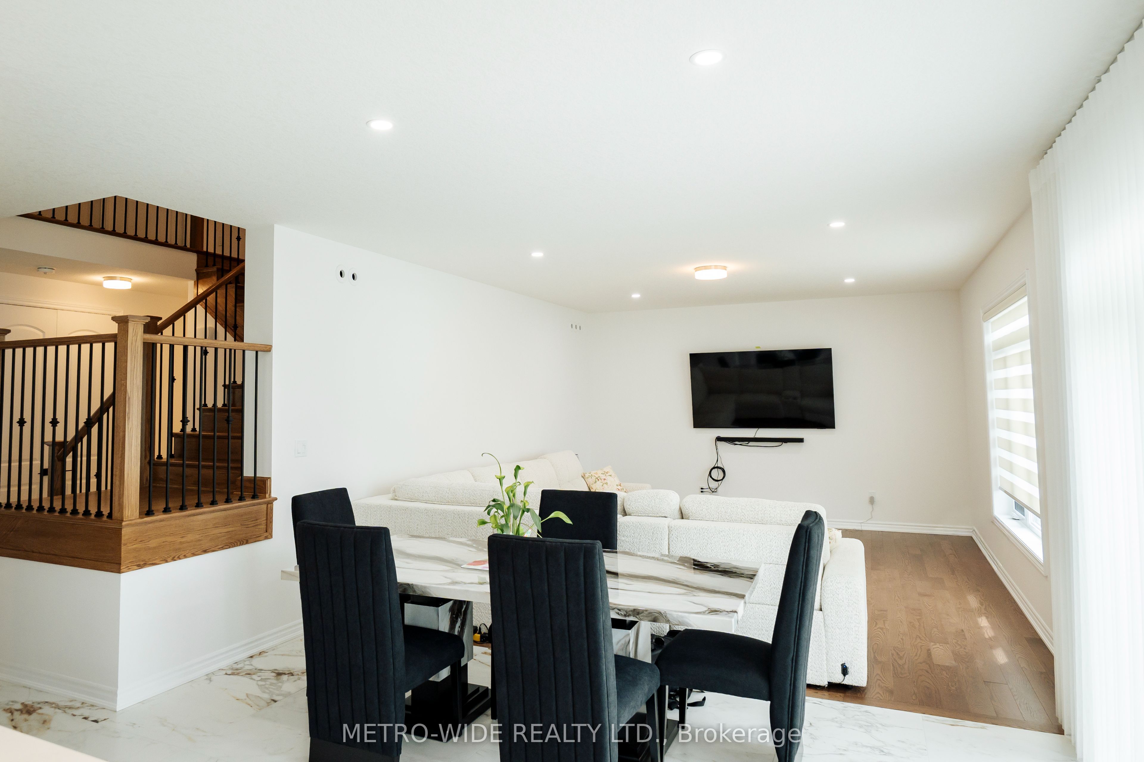 55 White Tail Path Property Photo 4