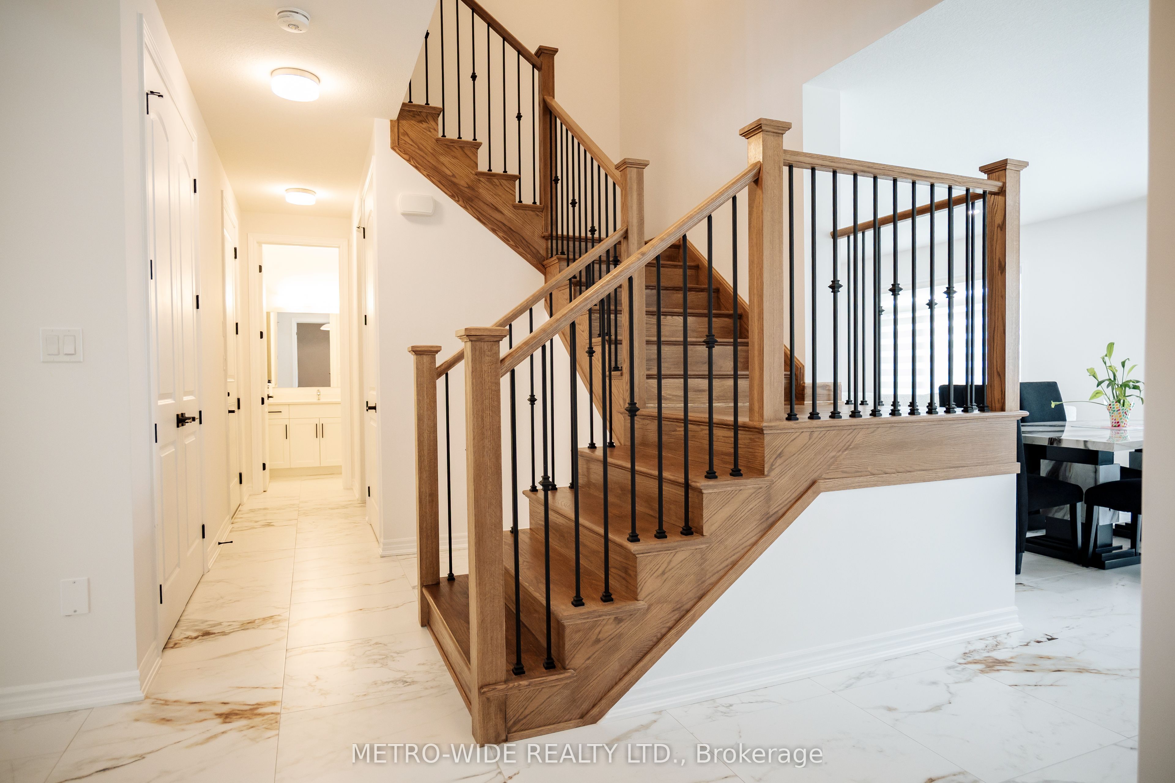 55 White Tail Path Property Photo 8