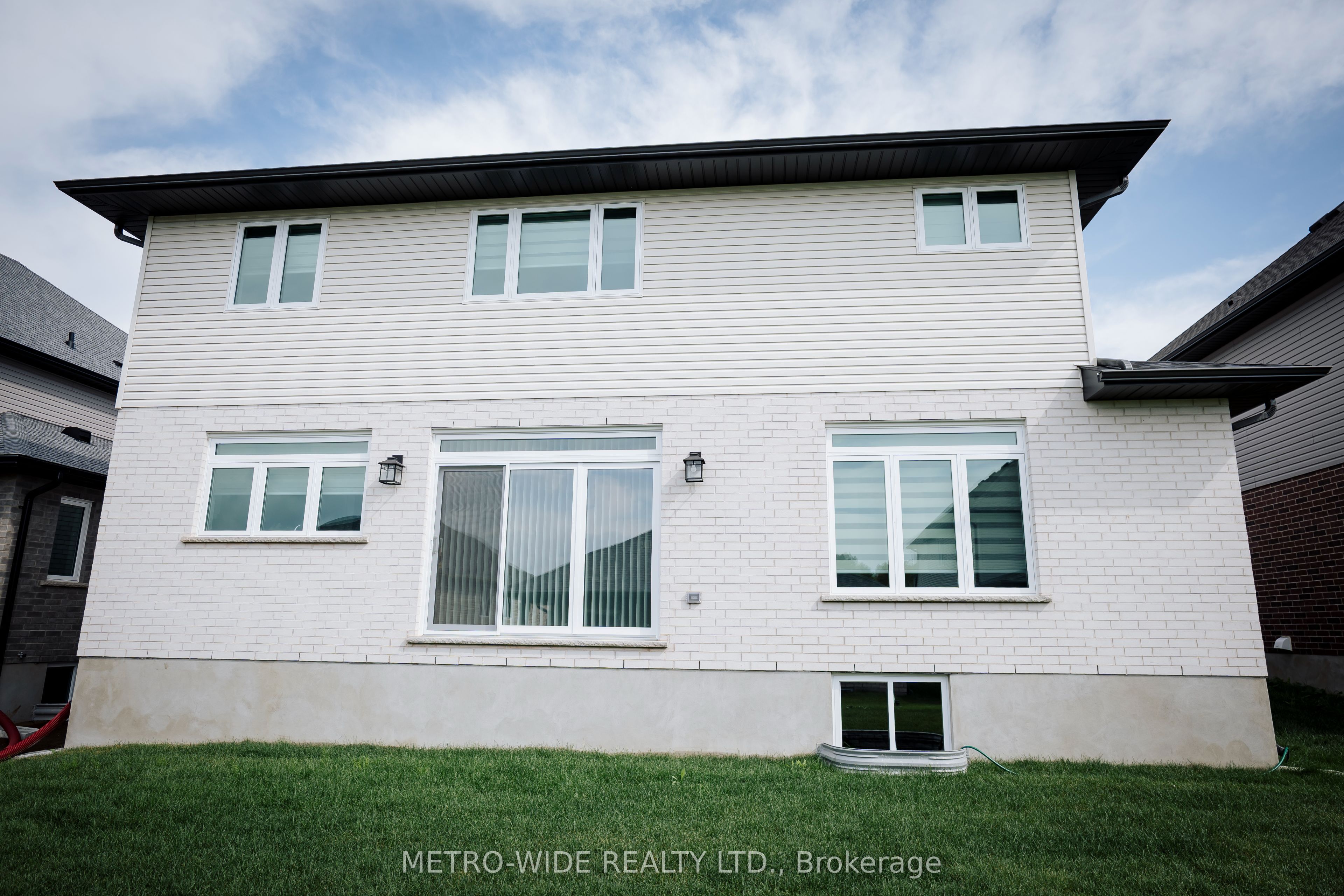 55 White Tail Path Property Photo 19