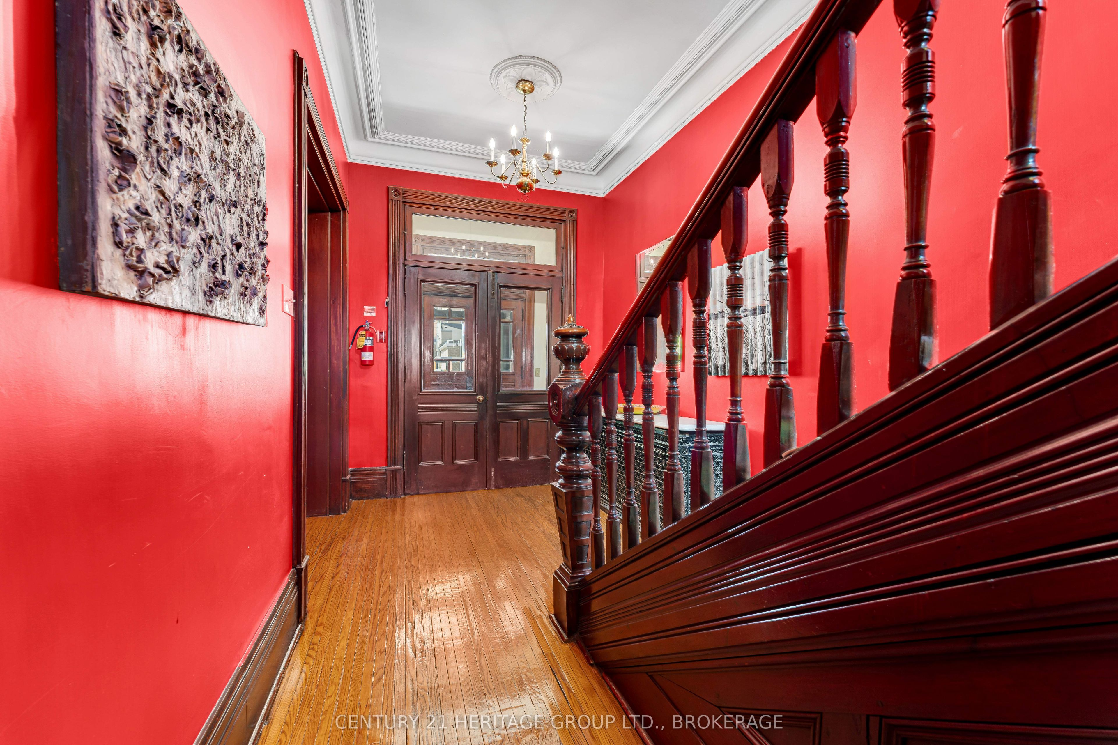 25 Colborne Street Property Photo 2