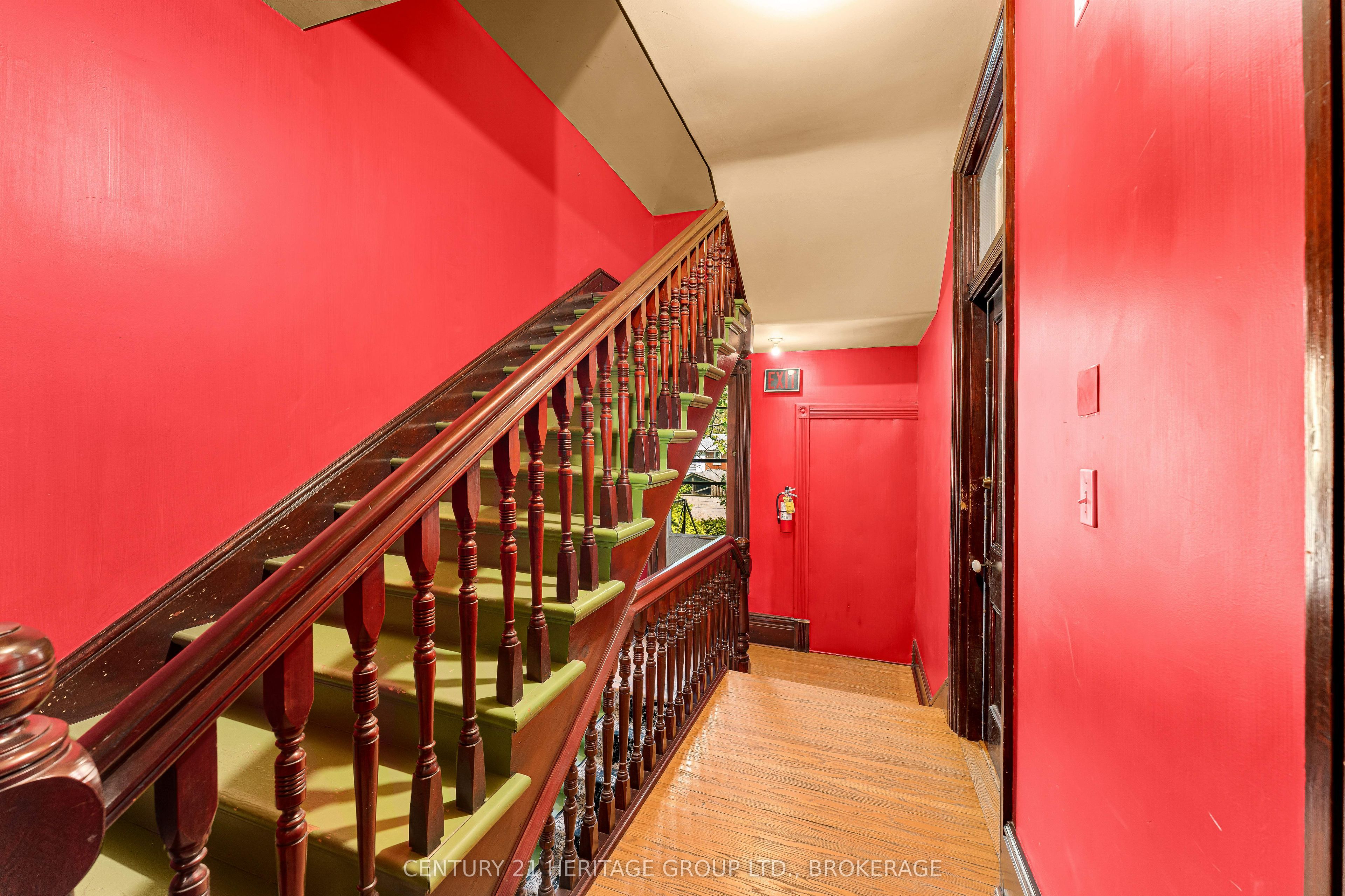 25 Colborne Street Property Photo 5