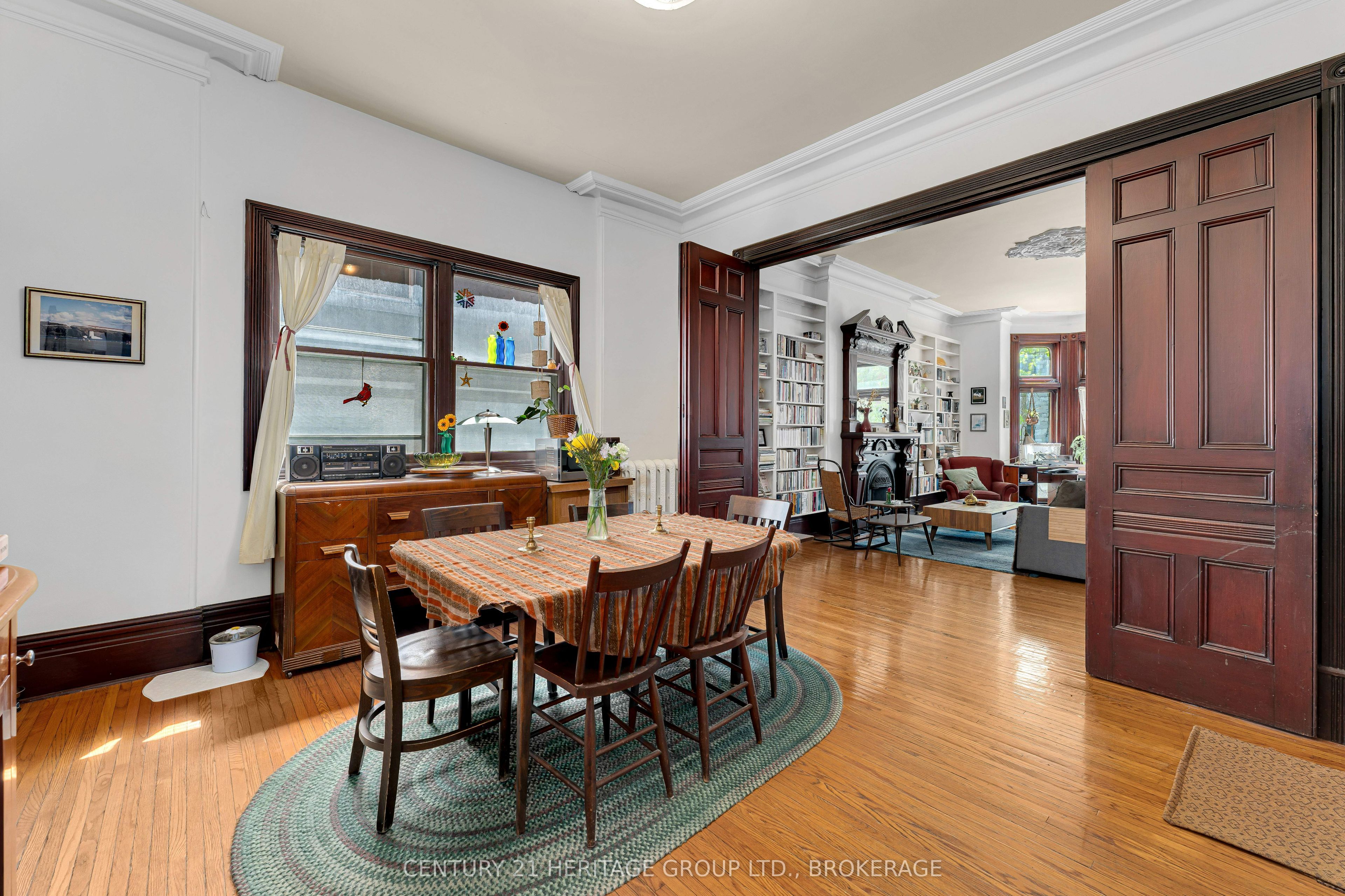 25 Colborne Street Property Photo 9