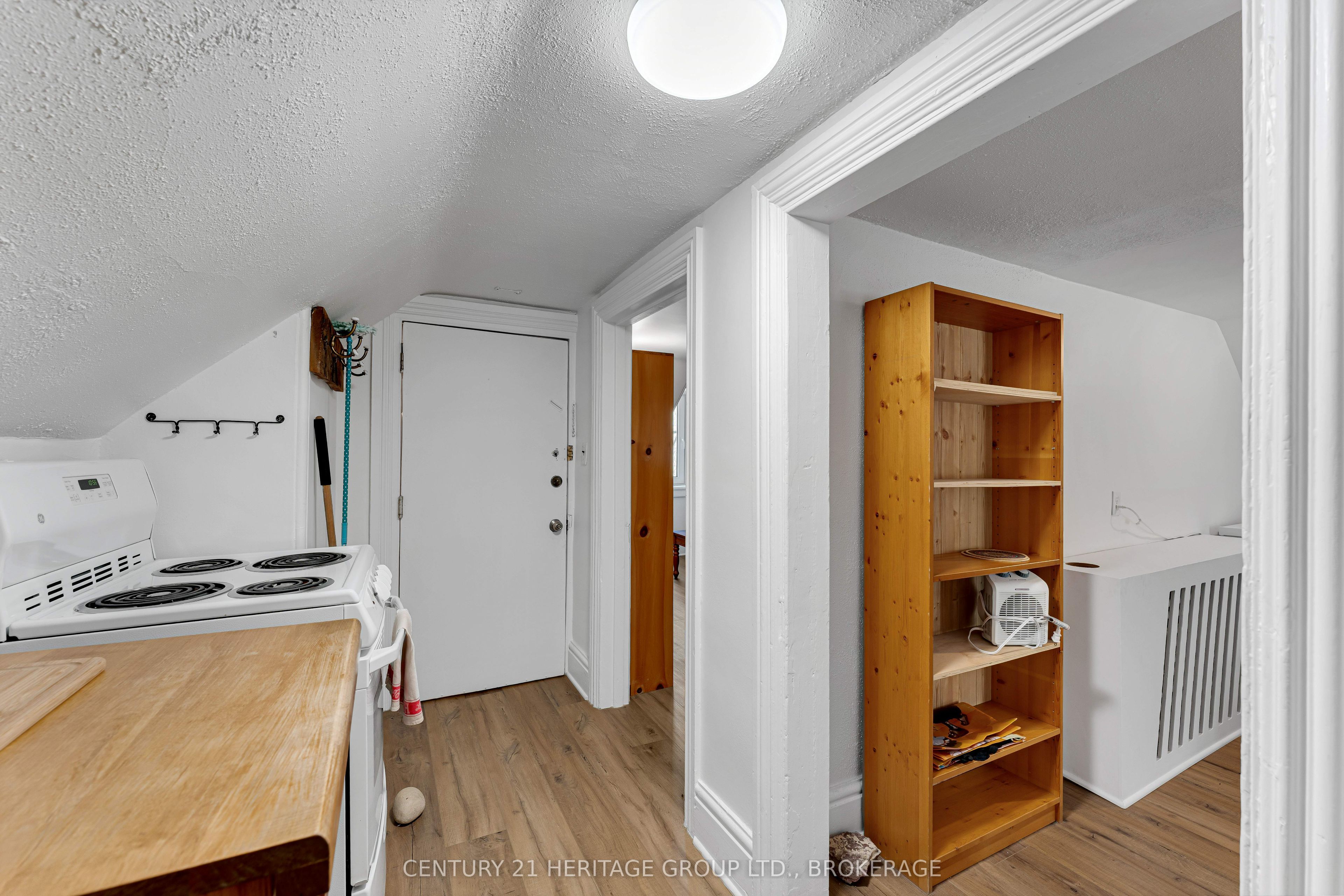 25 Colborne Street Property Photo 46