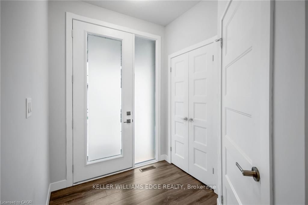 961 Battery Park Property Photo 3