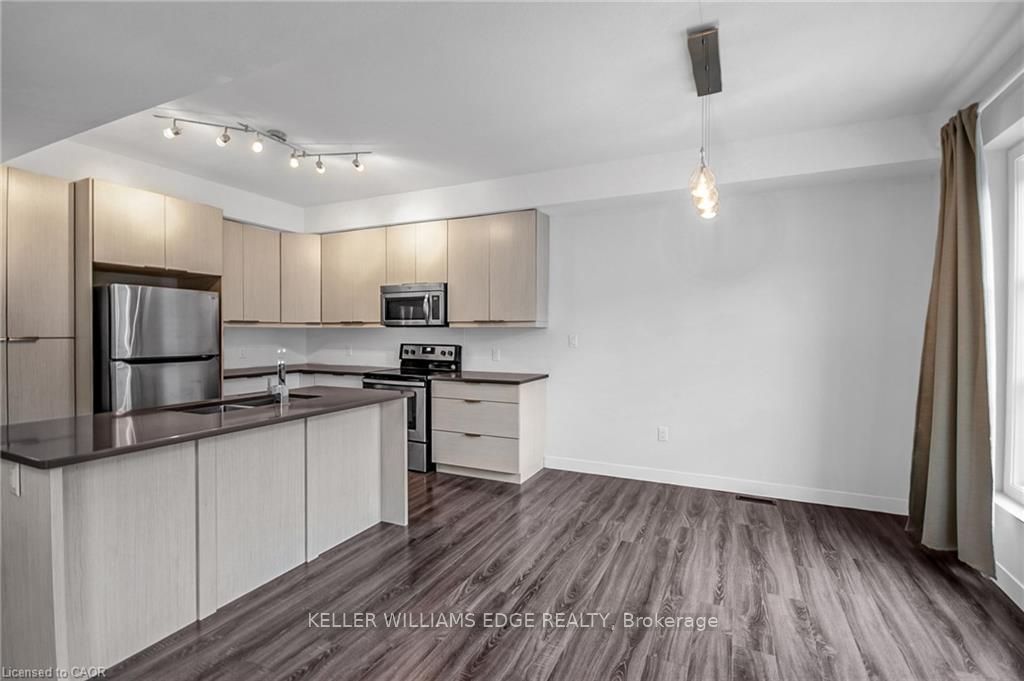 961 Battery Park Property Photo 7