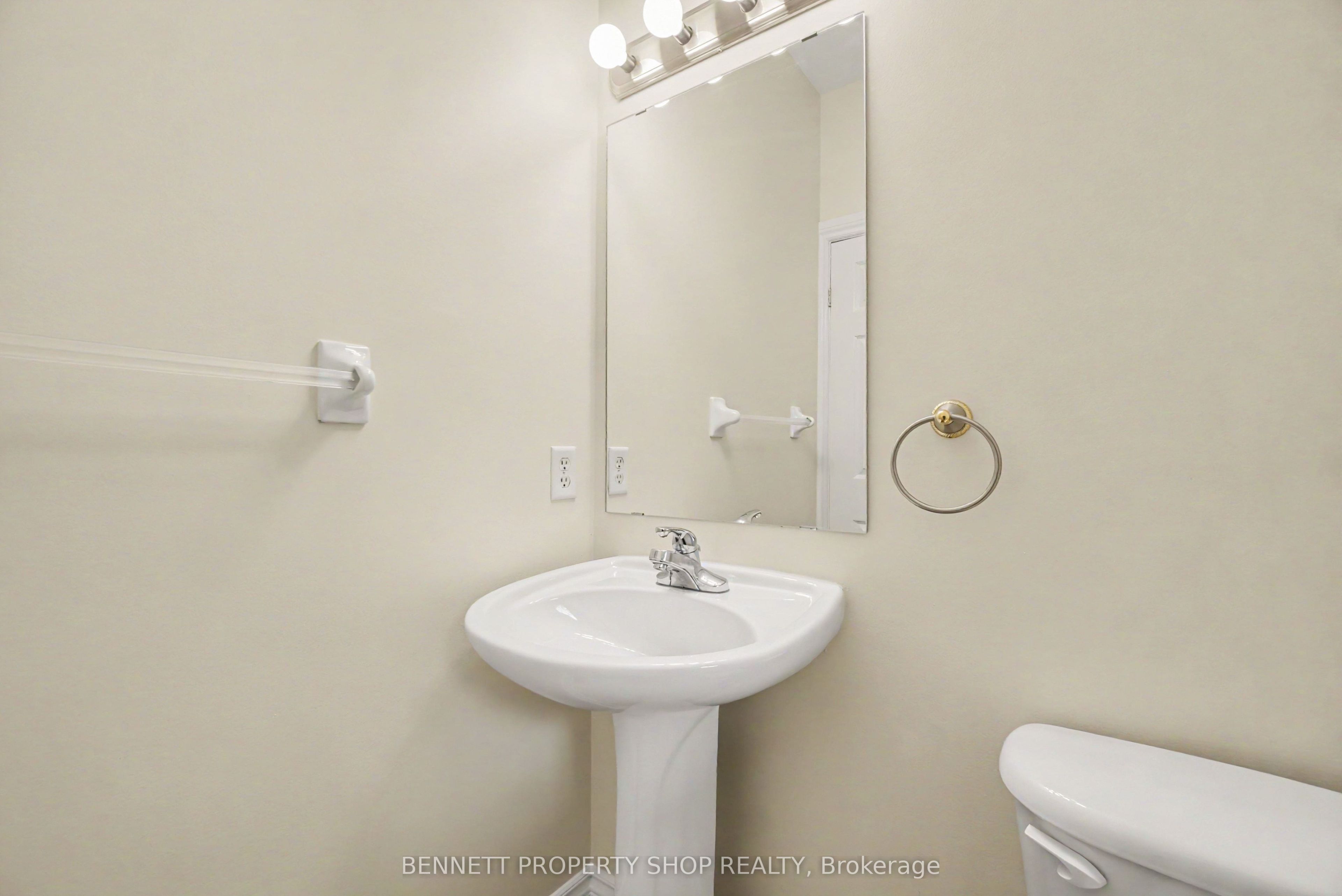 39 Foulis Crescent Property Photo 9