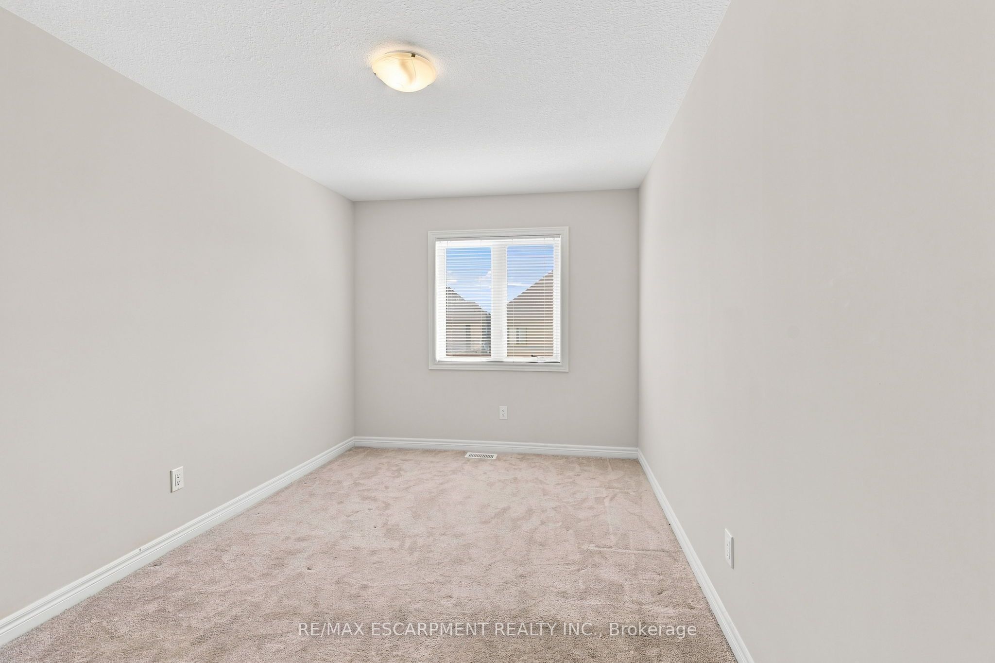 19 Mia Drive Property Photo 25