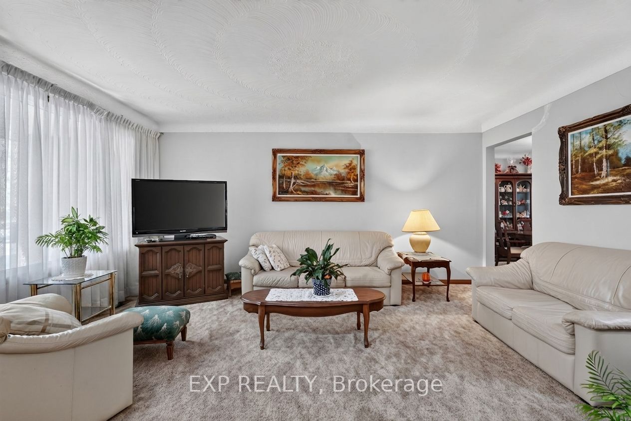 1370 Pound Avenue Property Photo 8