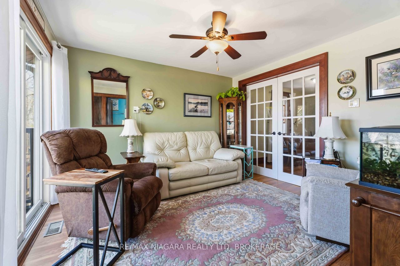 70 Riverside Drive Property Photo 19