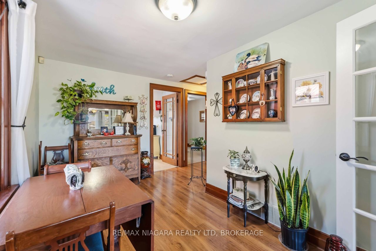 70 Riverside Drive Property Photo 23