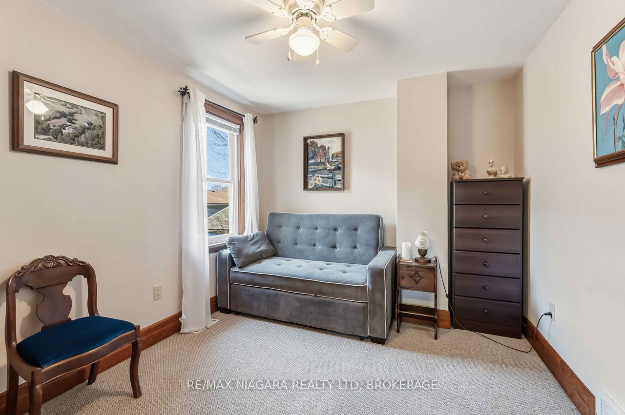 70 Riverside Drive Property Photo 37