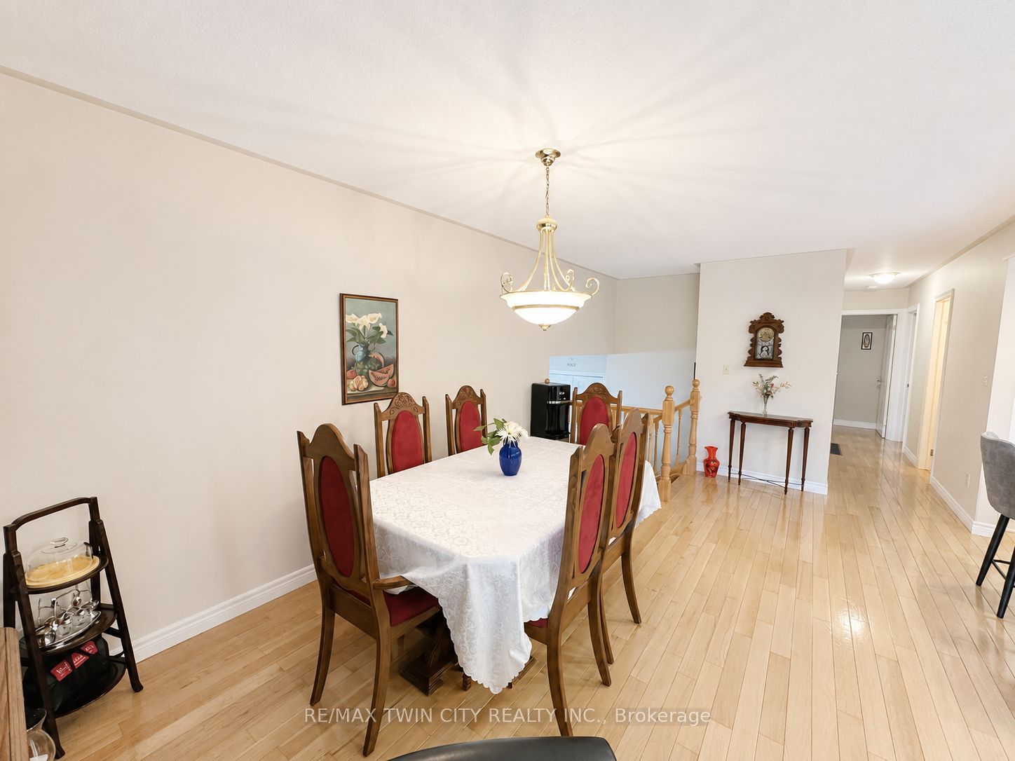 36 Oakhill Drive N Property Photo 19