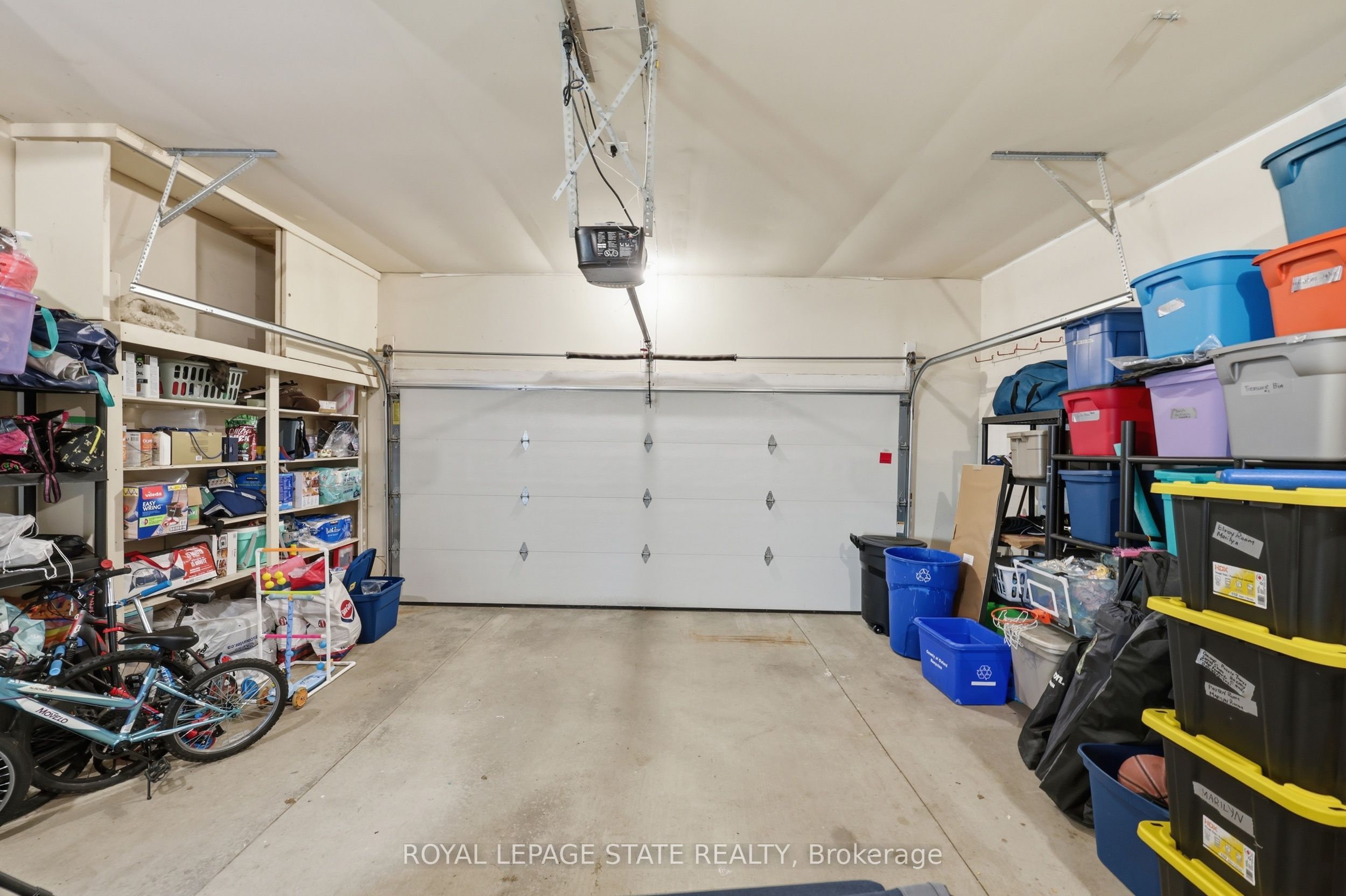 33 King Street Property Photo 42