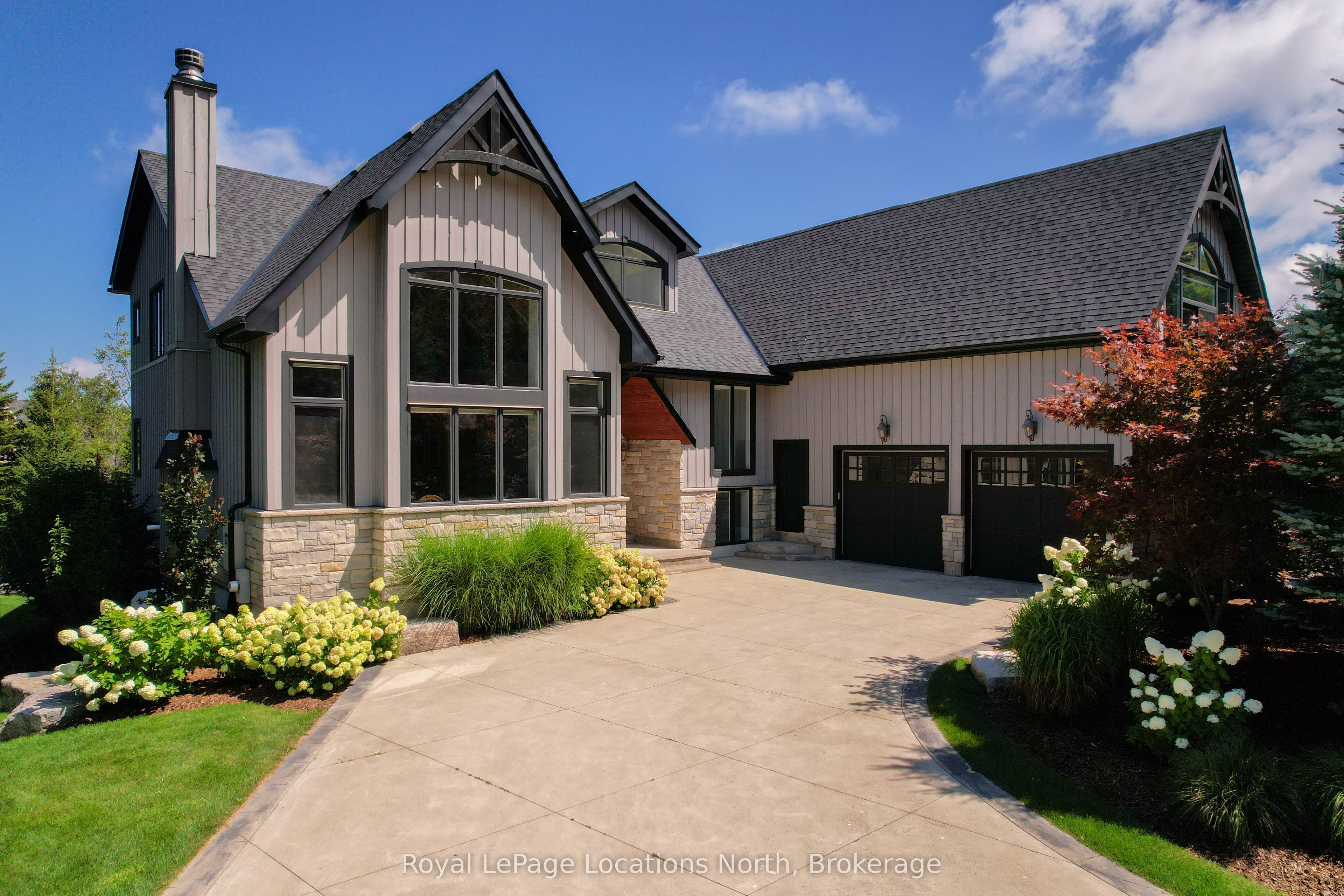 109 Hemlock Court W Property Photo 1