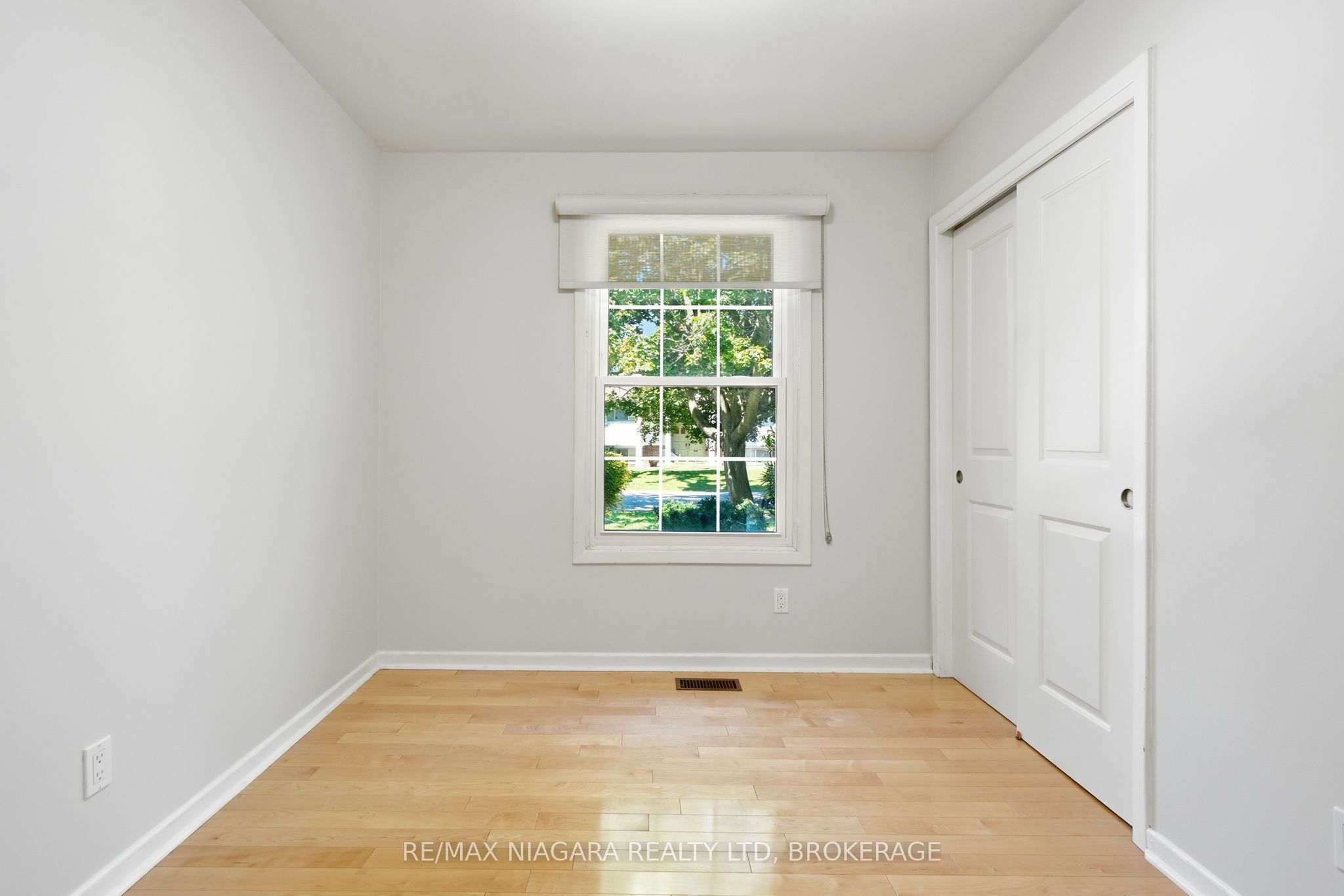 6 Royal Oak Drive Property Photo 14