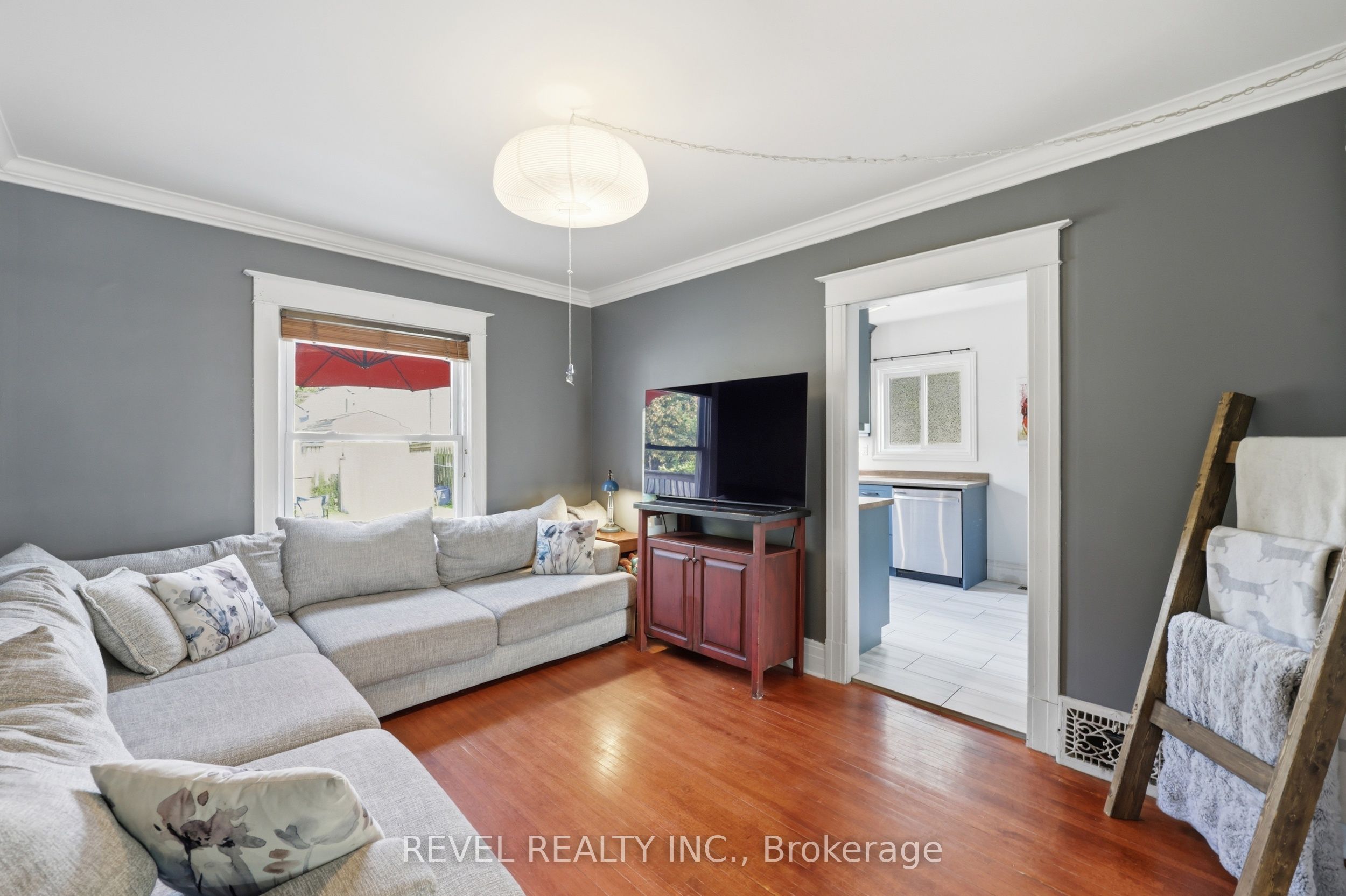 52 Berryman Avenue Property Photo 10