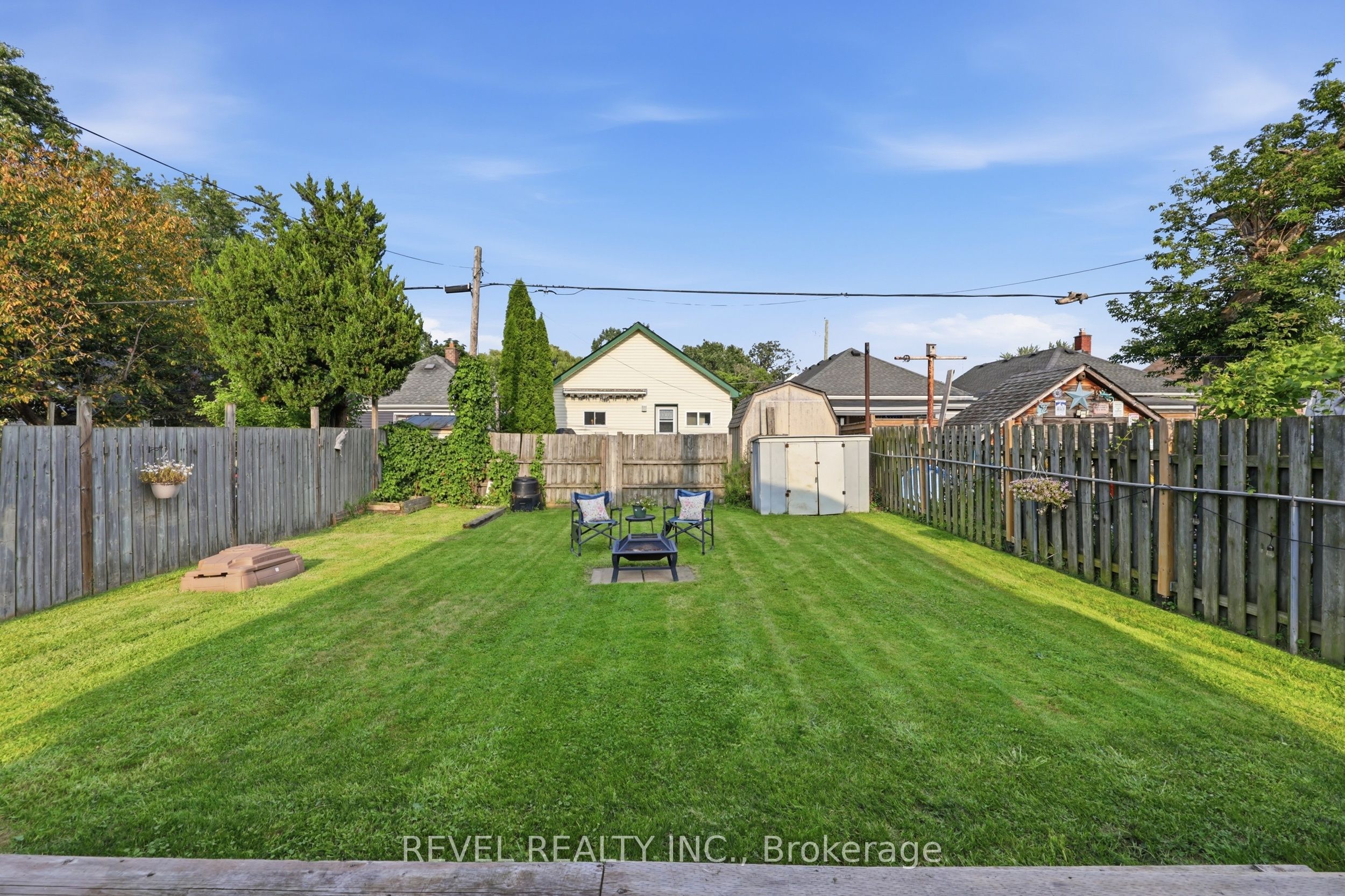 52 Berryman Avenue Property Photo 27