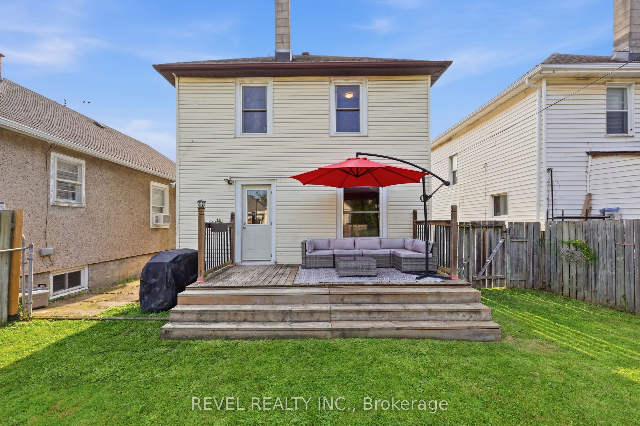 52 Berryman Avenue Property Photo 32