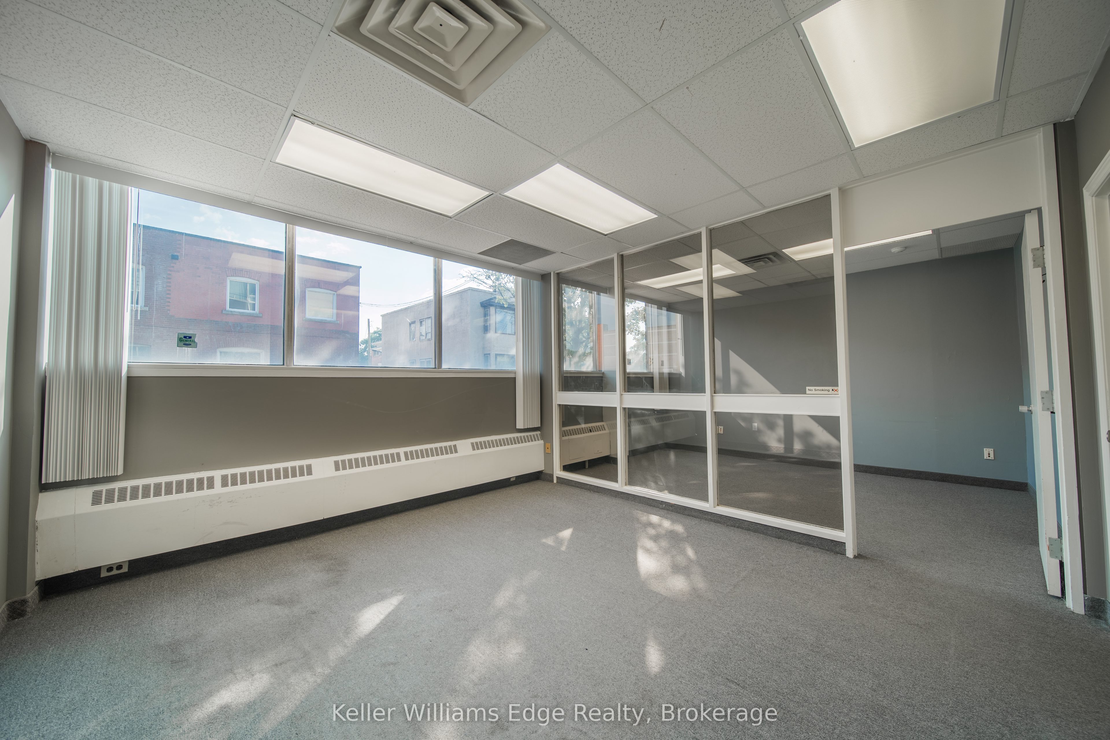 11 King Street Property Photo 10