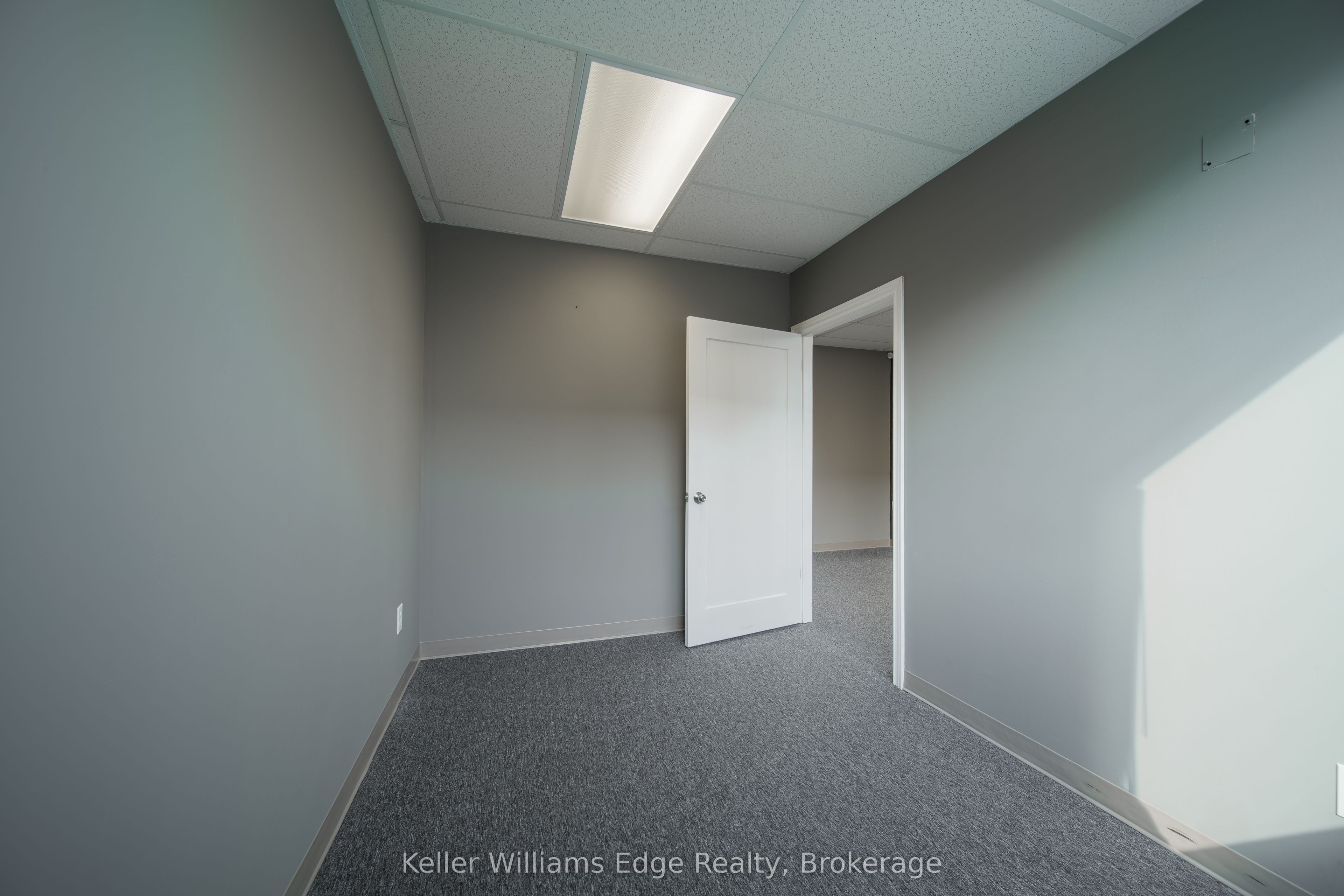 11 King Street Property Photo 15