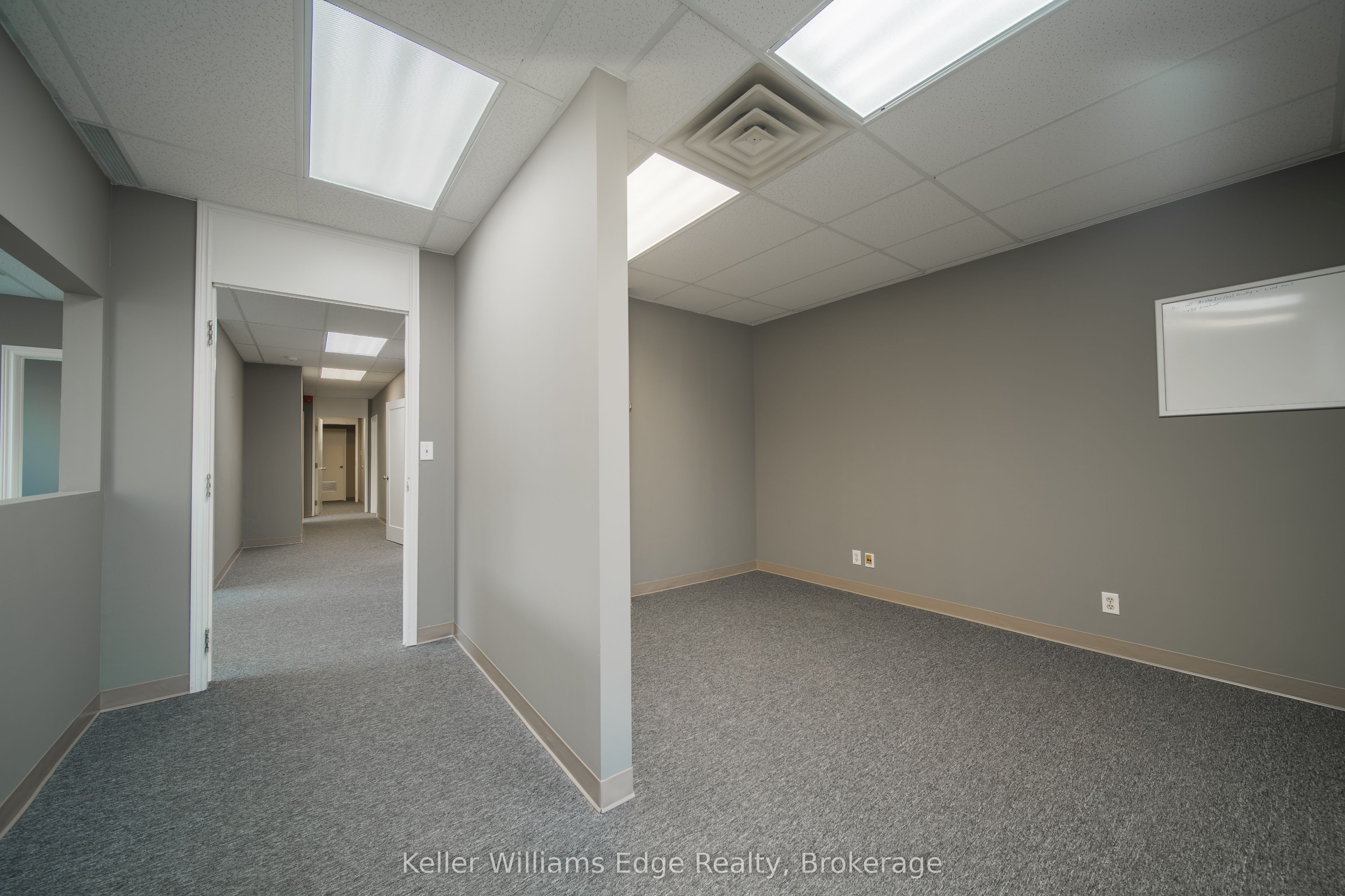 11 King Street Property Photo 16