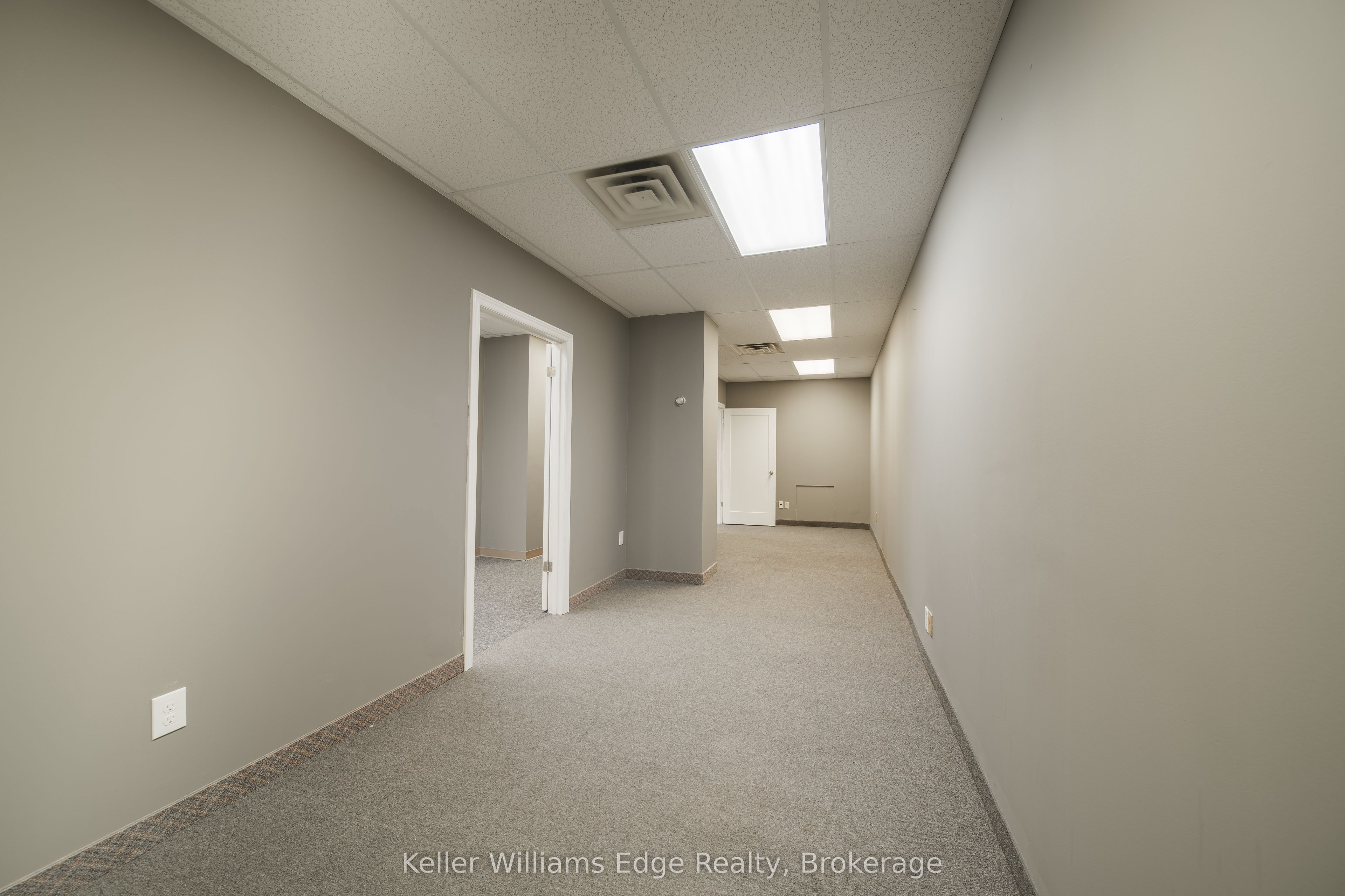 11 King Street Property Photo 19