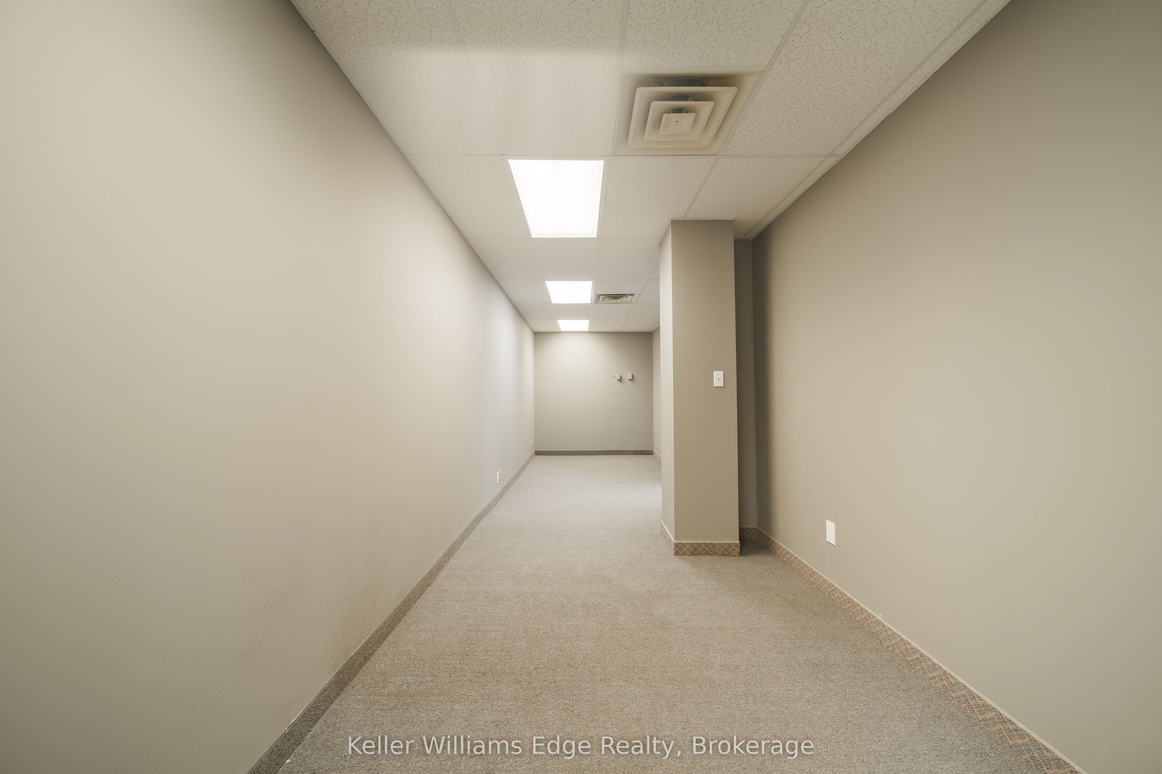 11 King Street Property Photo 20