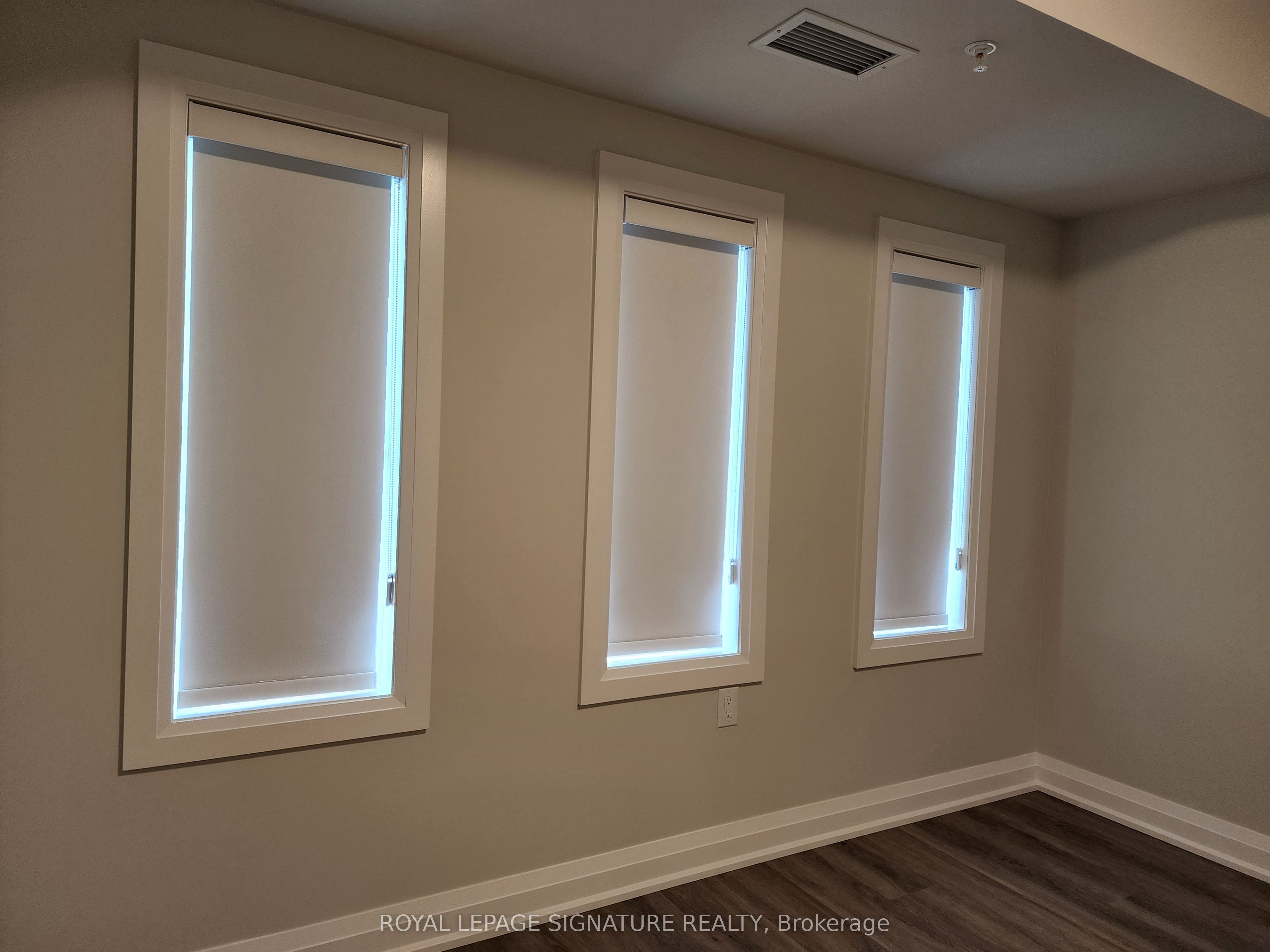 120 Summersides Boulevard 312 Property Photo 11