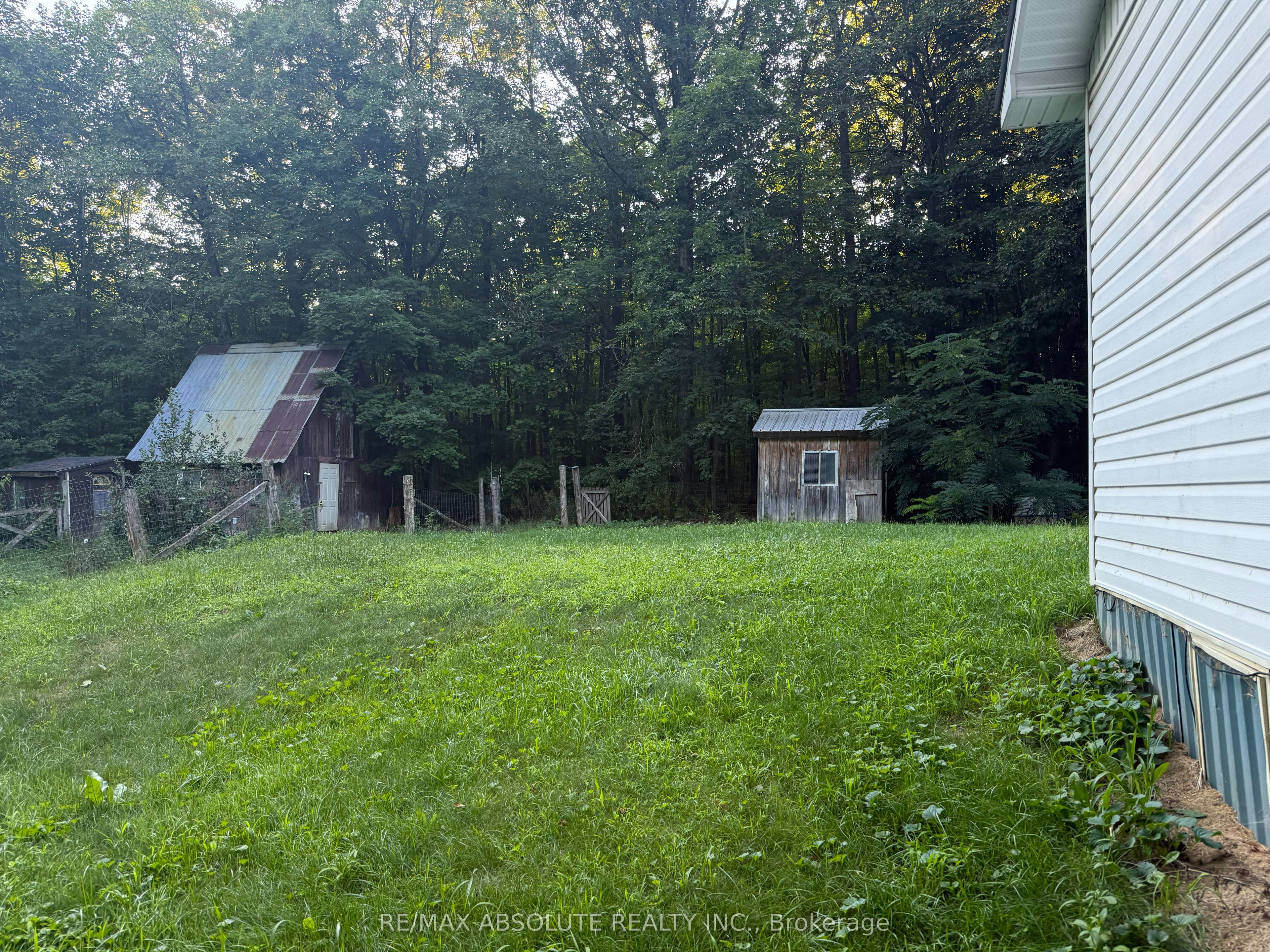 3205 7th Concession Road Property Photo 5