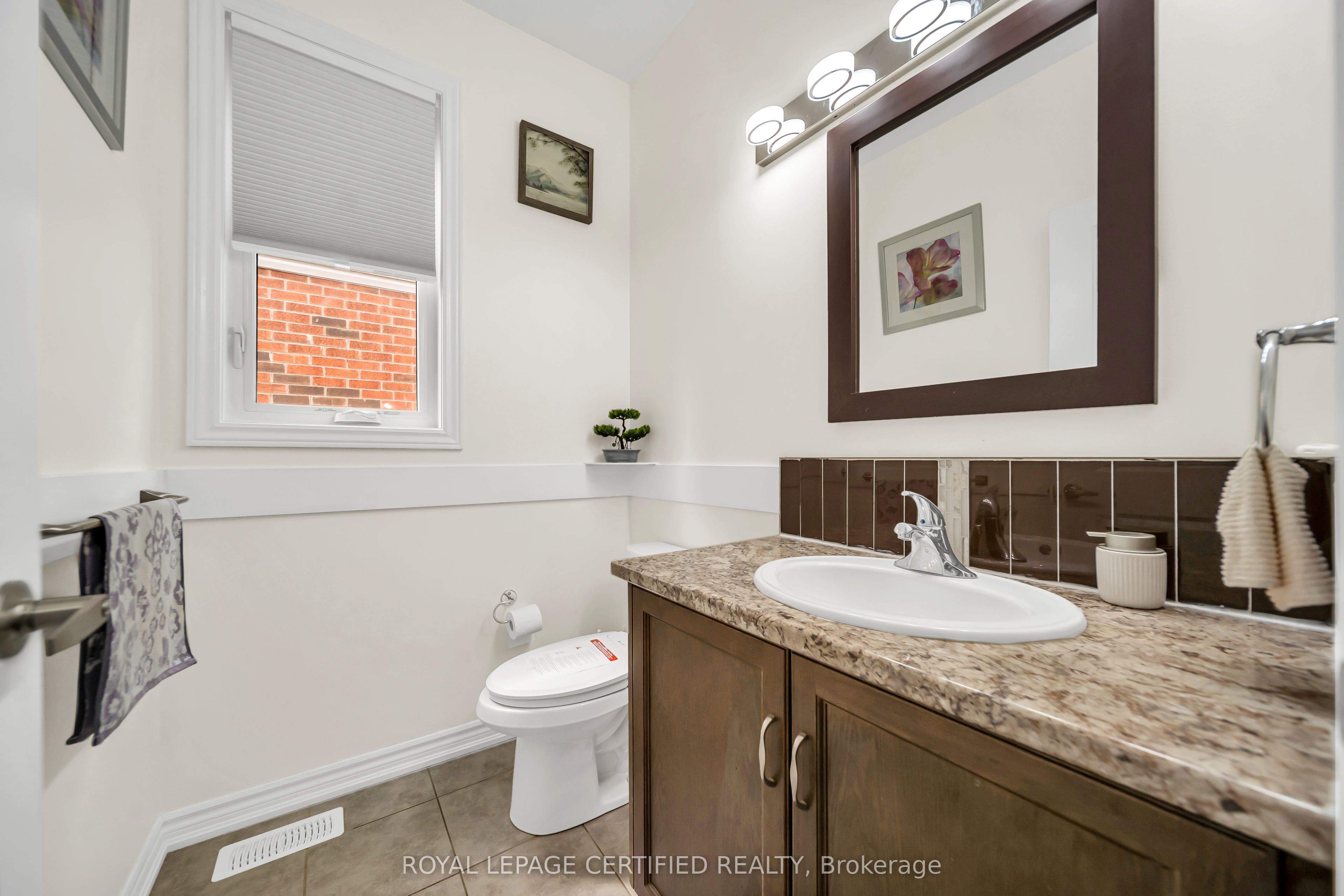204 Mccabe Avenue Property Photo 14