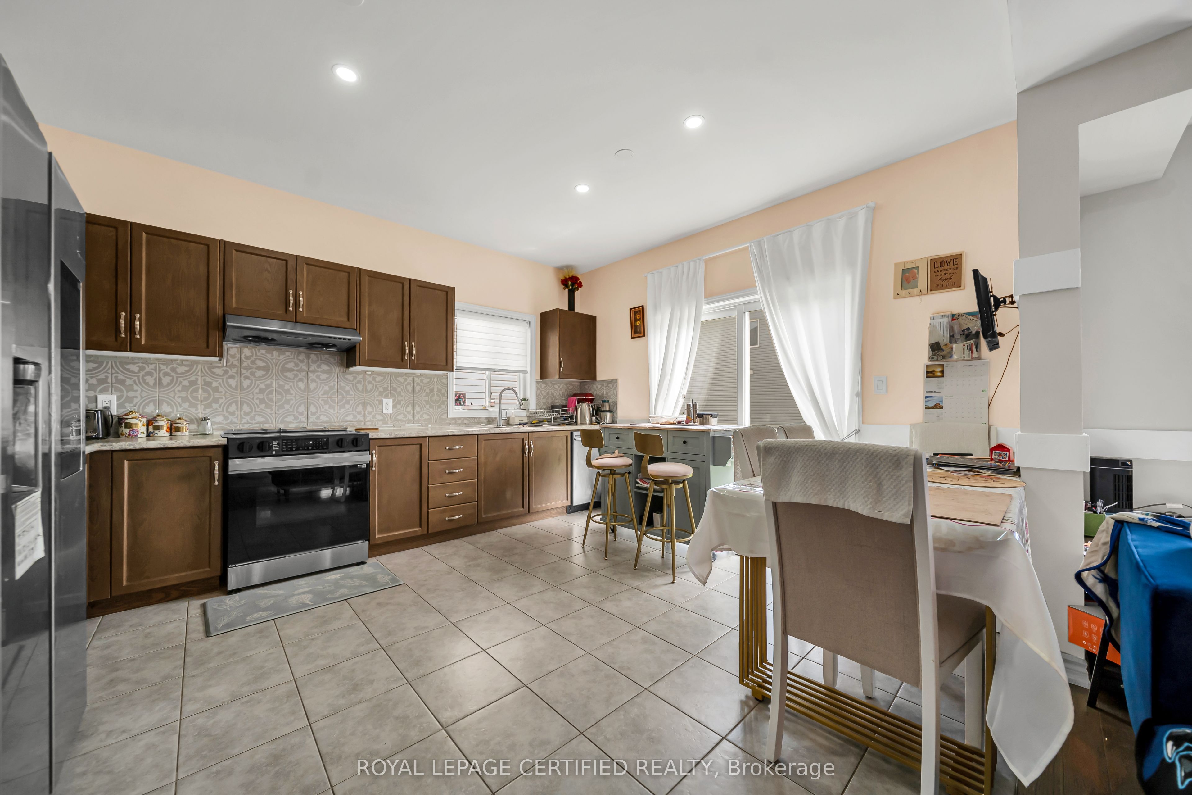 204 Mccabe Avenue Property Photo 20