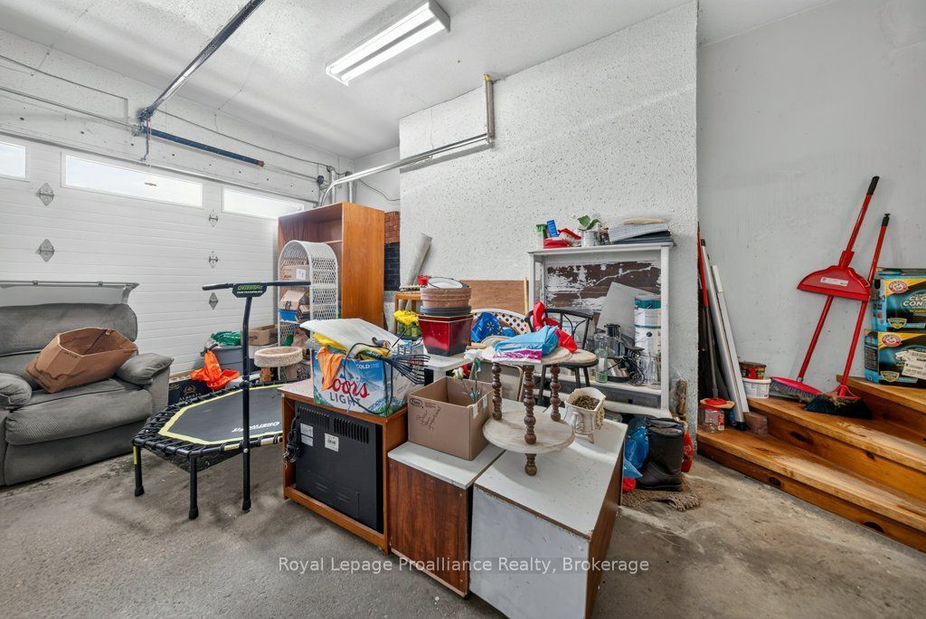 17 West Park Lane/ 32 Tall Pine Road Property Photo 30