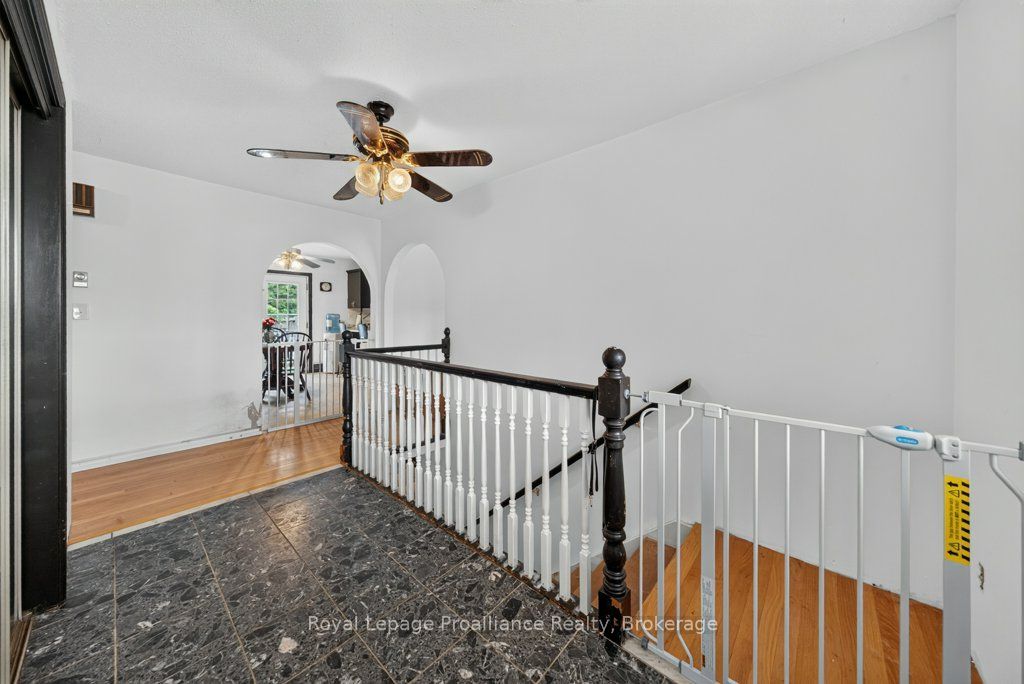 17 West Park Lane/ 32 Tall Pine Road Property Photo 32