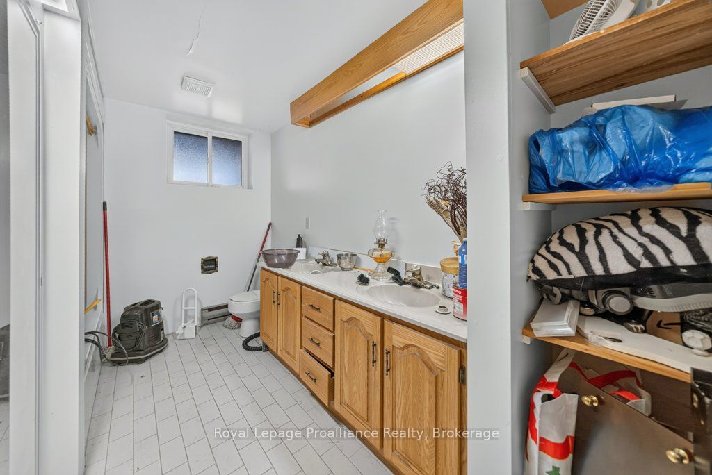 17 West Park Lane/ 32 Tall Pine Road Property Photo 40
