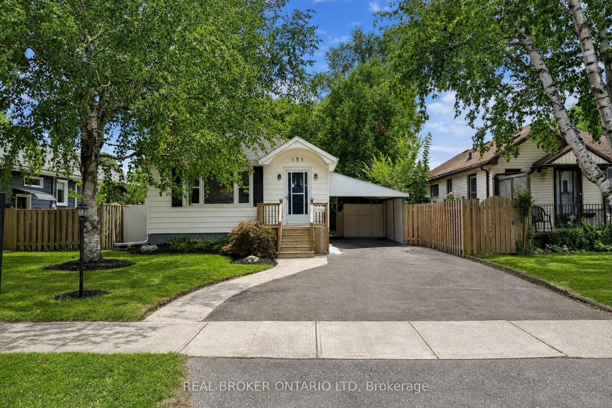 131 Bond Street Property Photo 1